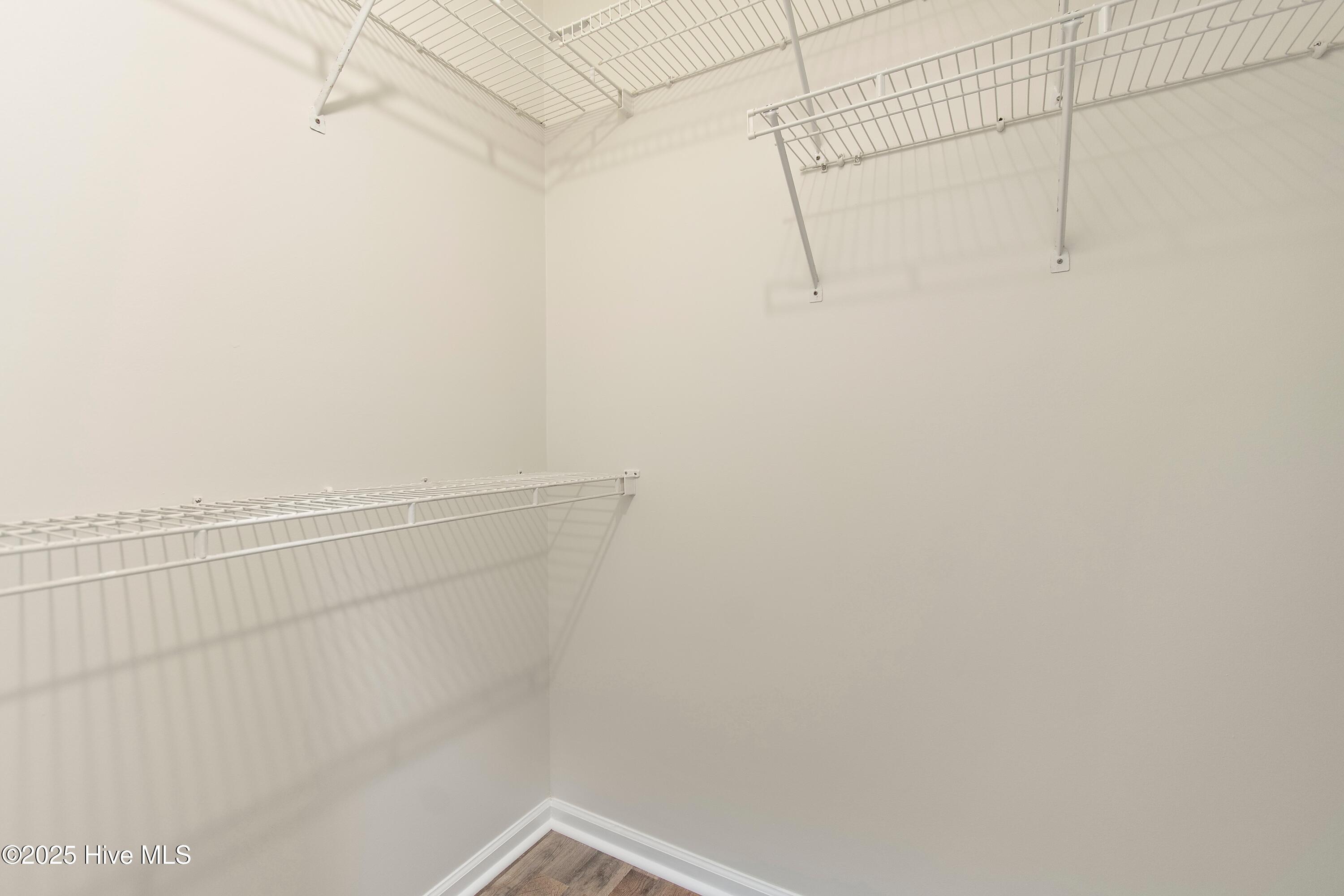 3 Gate 11 Property Photo 24