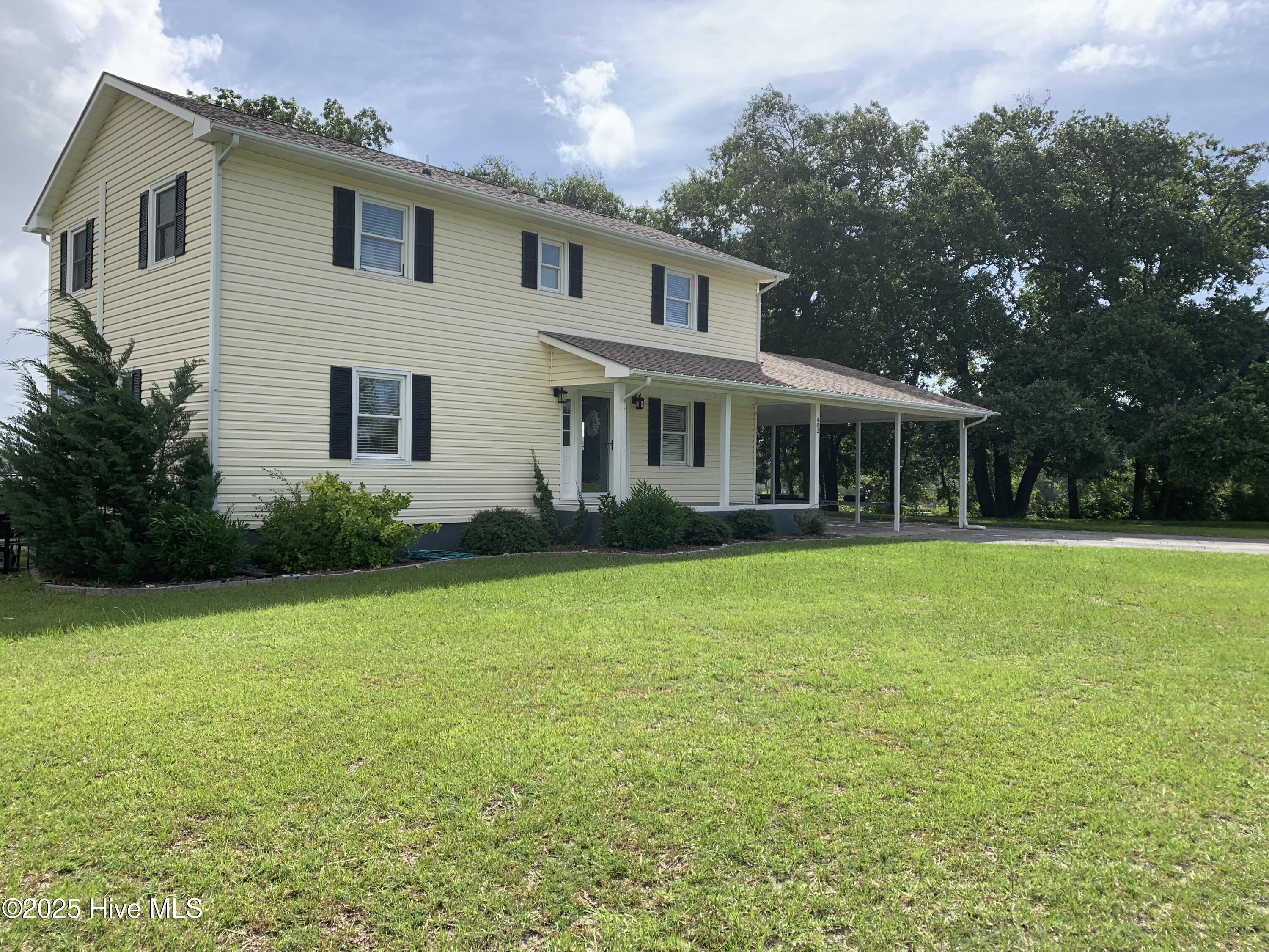 482 Vfw Road Property Photo 1