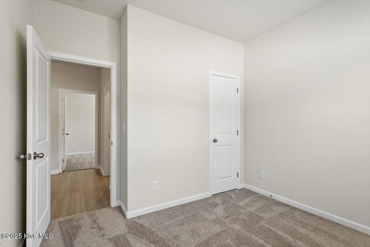 418 Ivy Bank Drive Property Photo 20