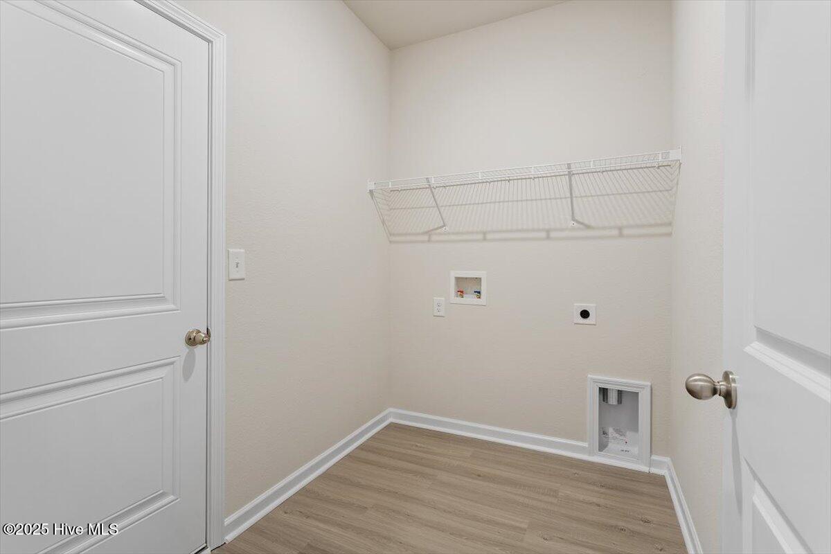 418 Ivy Bank Drive Property Photo 24