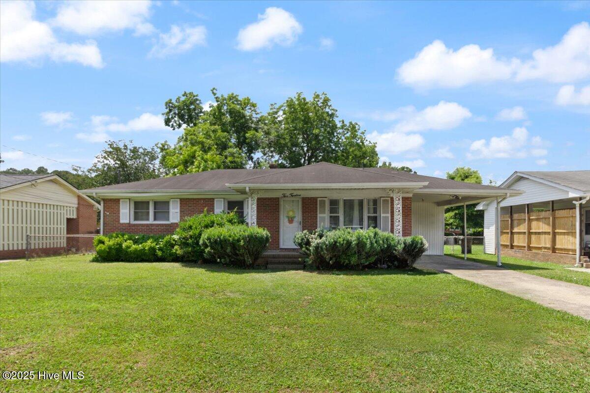 212 Bunche Drive Property Photo 1