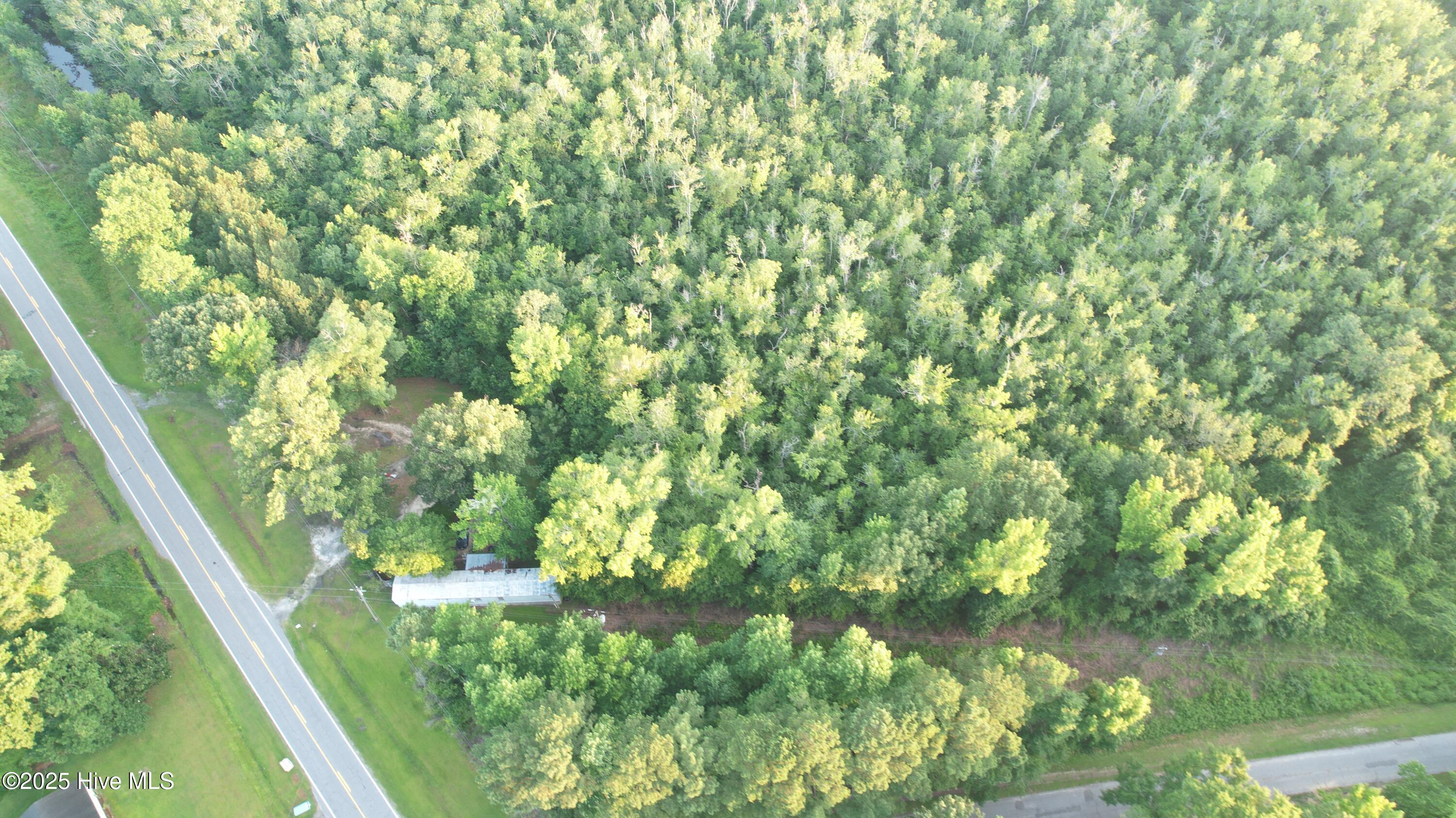 8103 Mackeys Road Property Photo 1