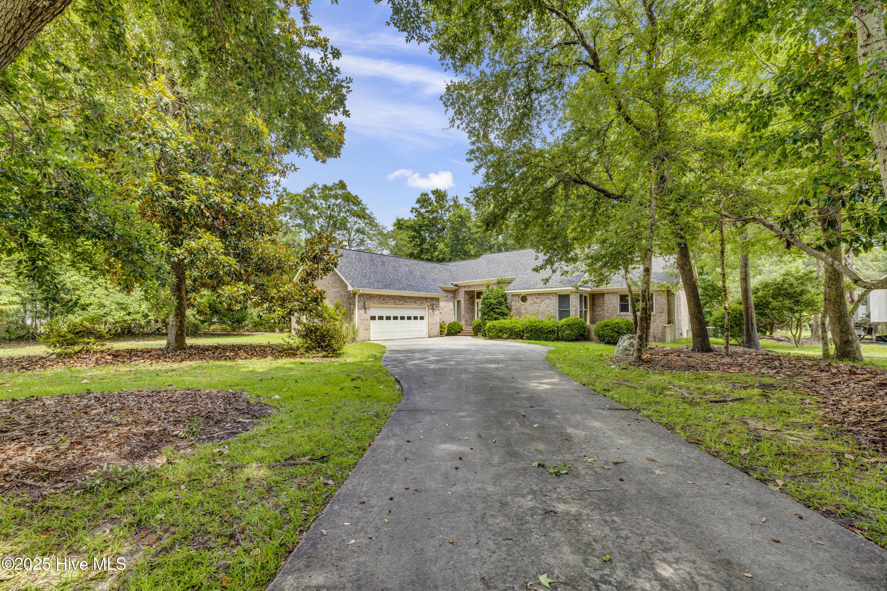104 Rich Inlet Drive Property Photo 1
