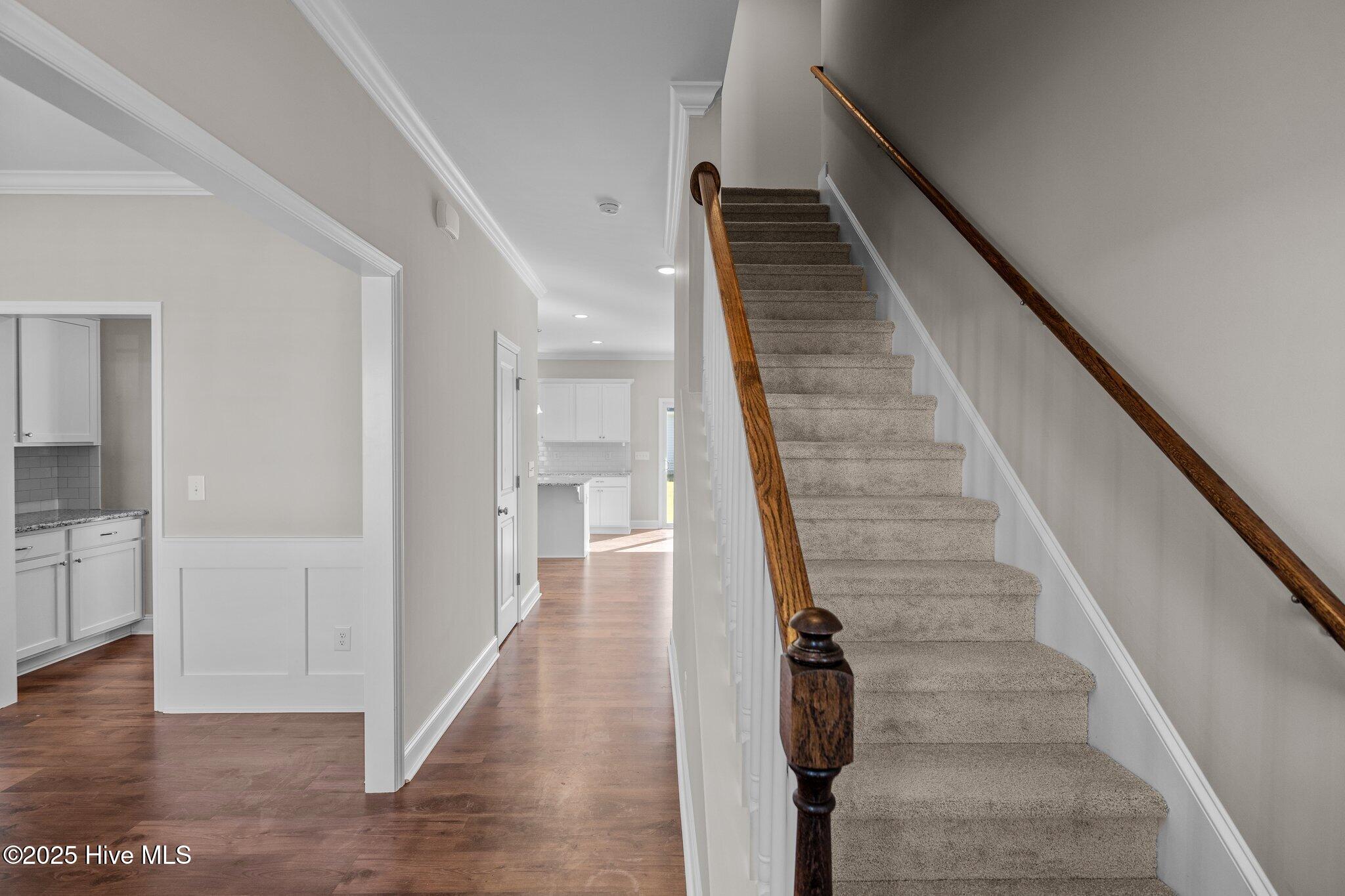 725 Peridot Court Property Photo 17