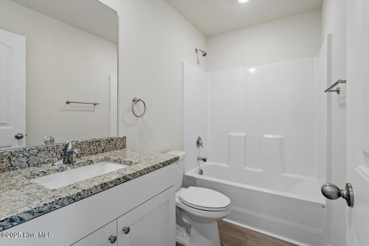 87 Royal Meadow Drive Property Photo 20