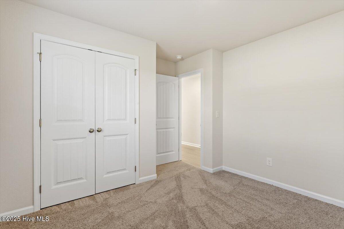 87 Royal Meadow Drive Property Photo 22