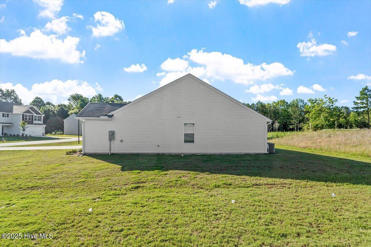 87 Royal Meadow Drive Property Photo 24