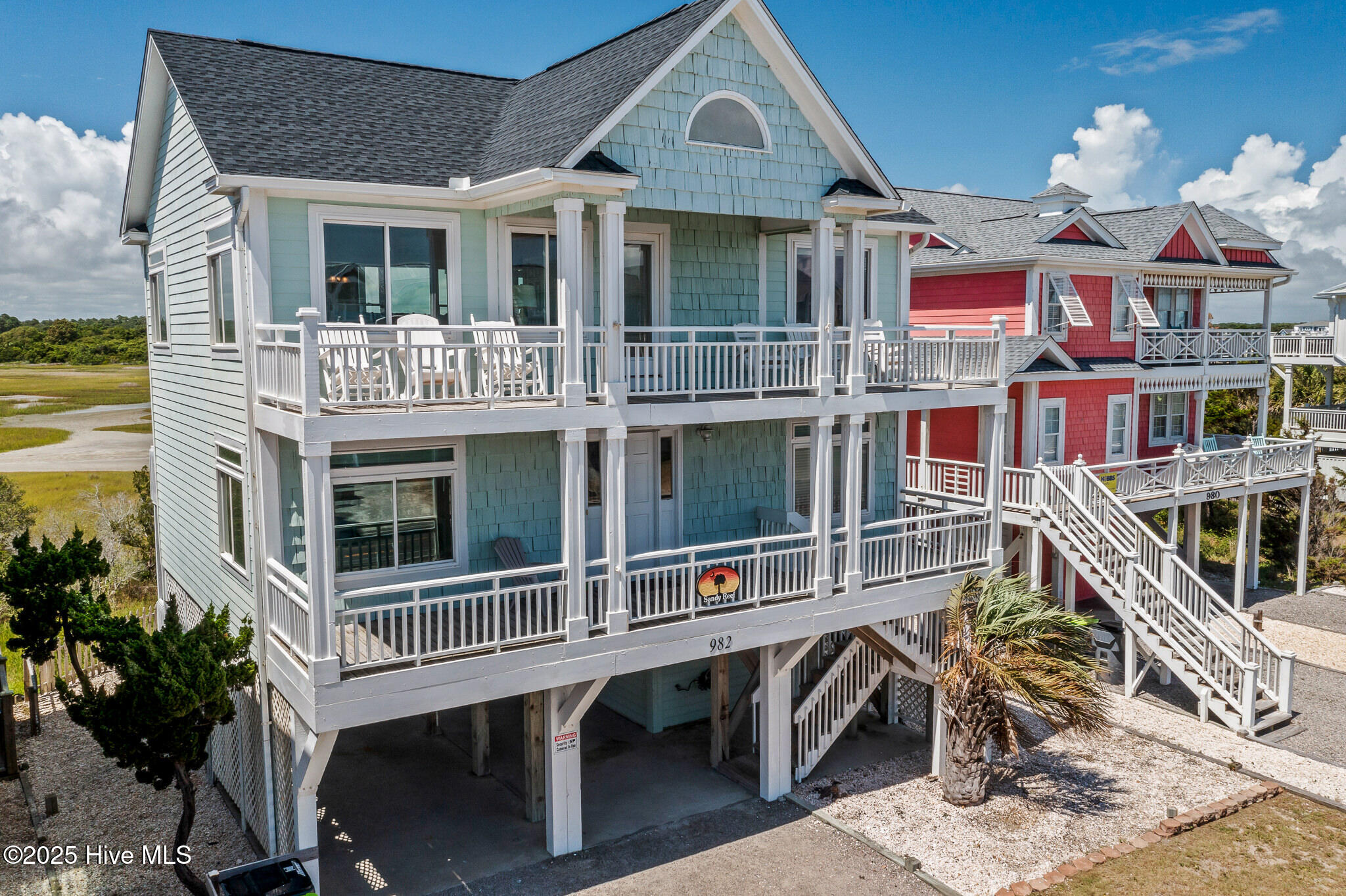 982 Ocean Boulevard W Property Photo 2