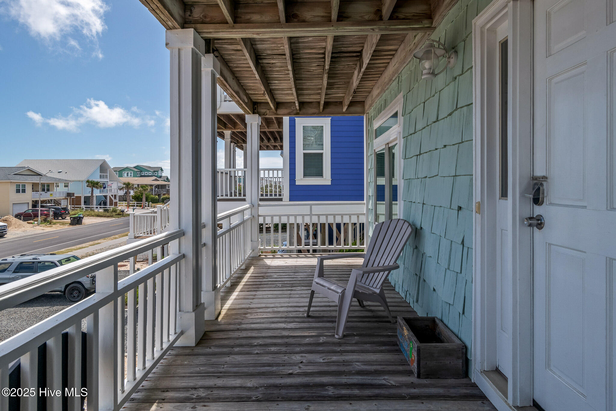 982 Ocean Boulevard W Property Photo 4