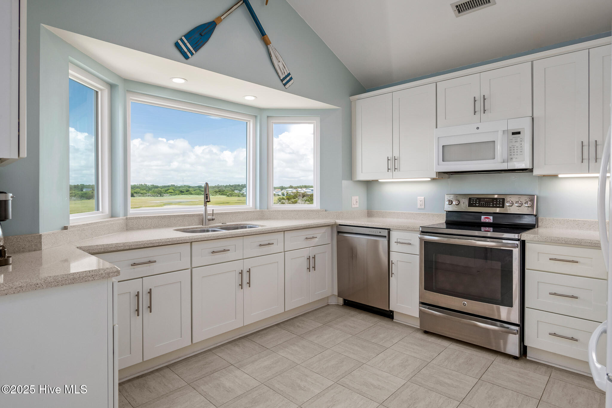 982 Ocean Boulevard W Property Photo 38