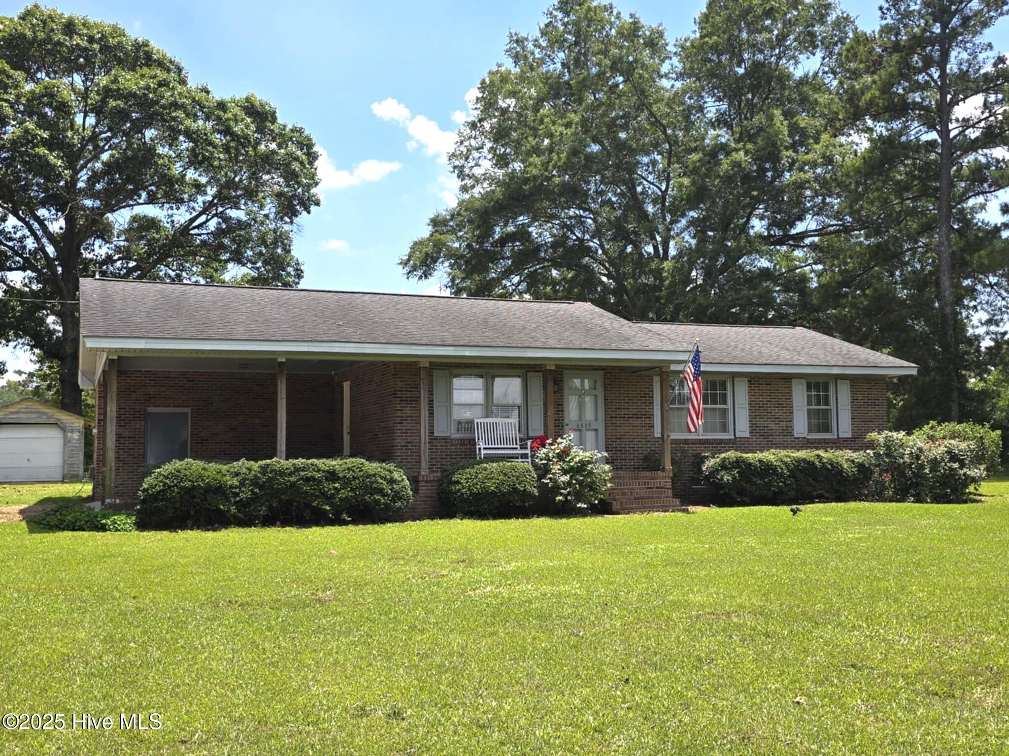 6839 Flat Rock Road Property Photo 1