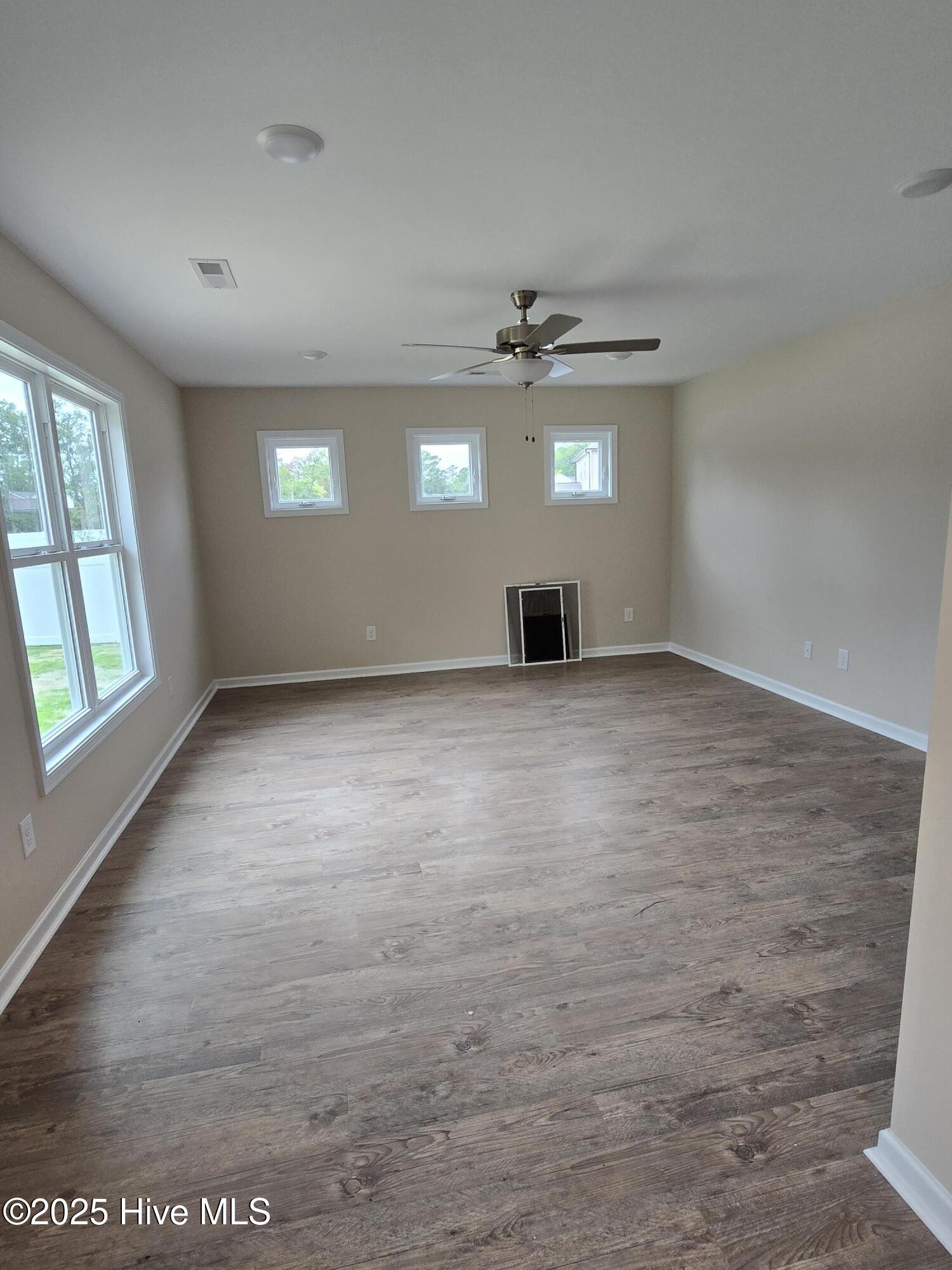 94 Osprey Watch Lane E Property Photo 8
