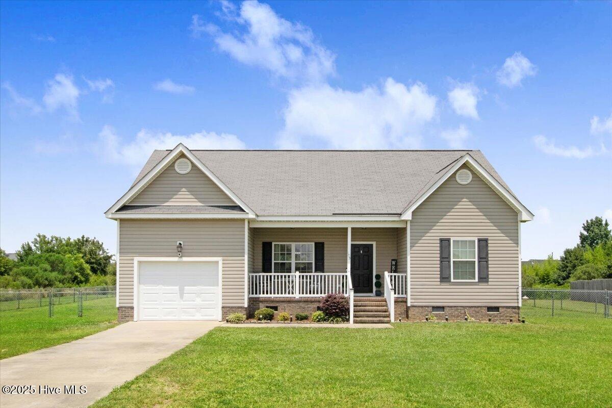 105 Kenison Way Property Photo 1