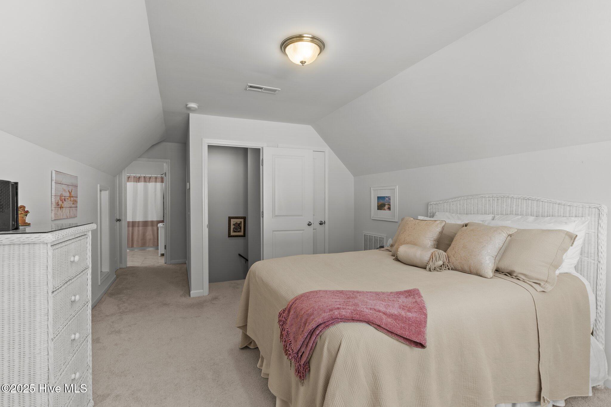 627 Cambeck Drive Unit 3 Property Photo 33