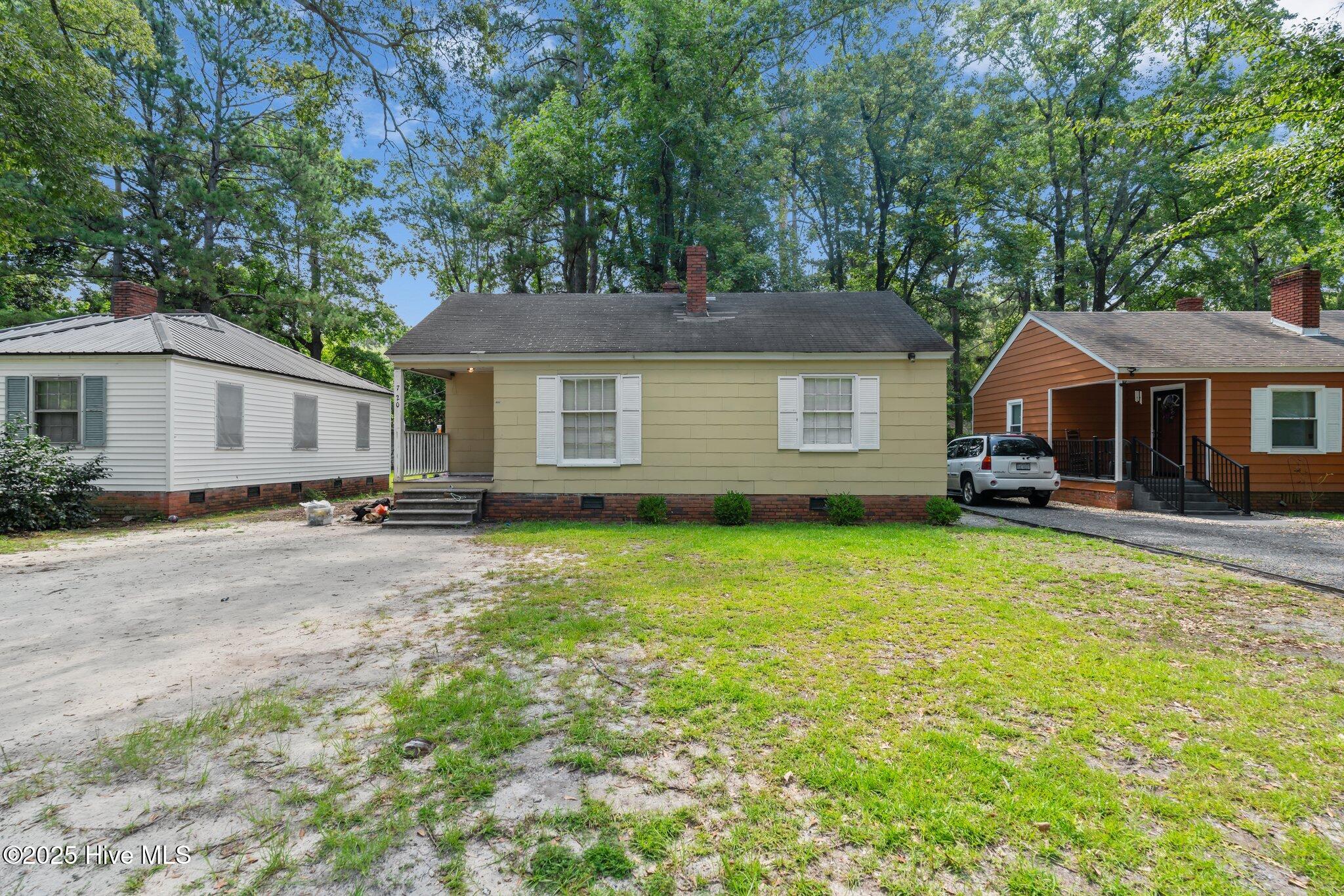 720 Spruce Street Property Photo 1