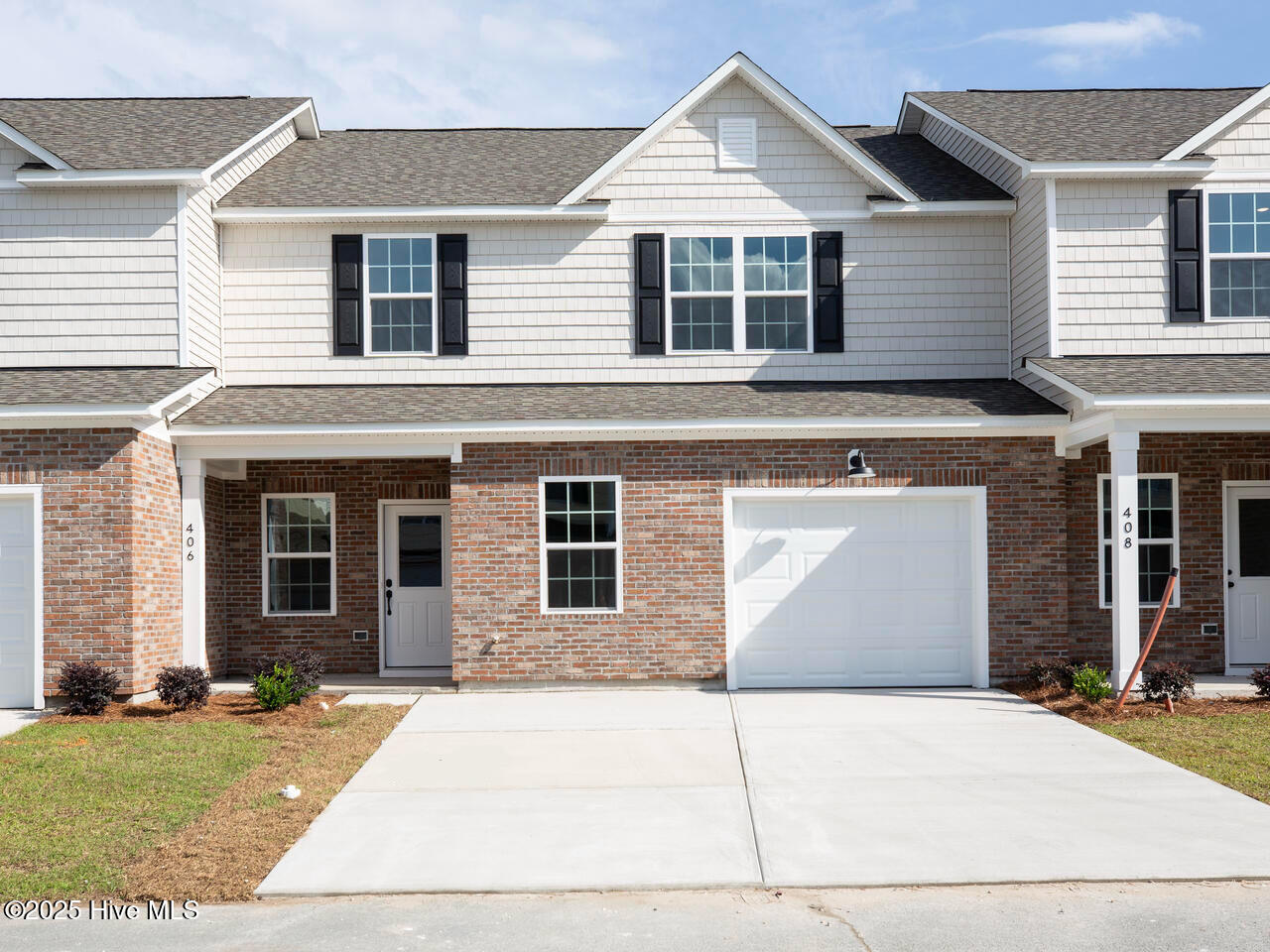 208 Triton Lane Property Photo 1