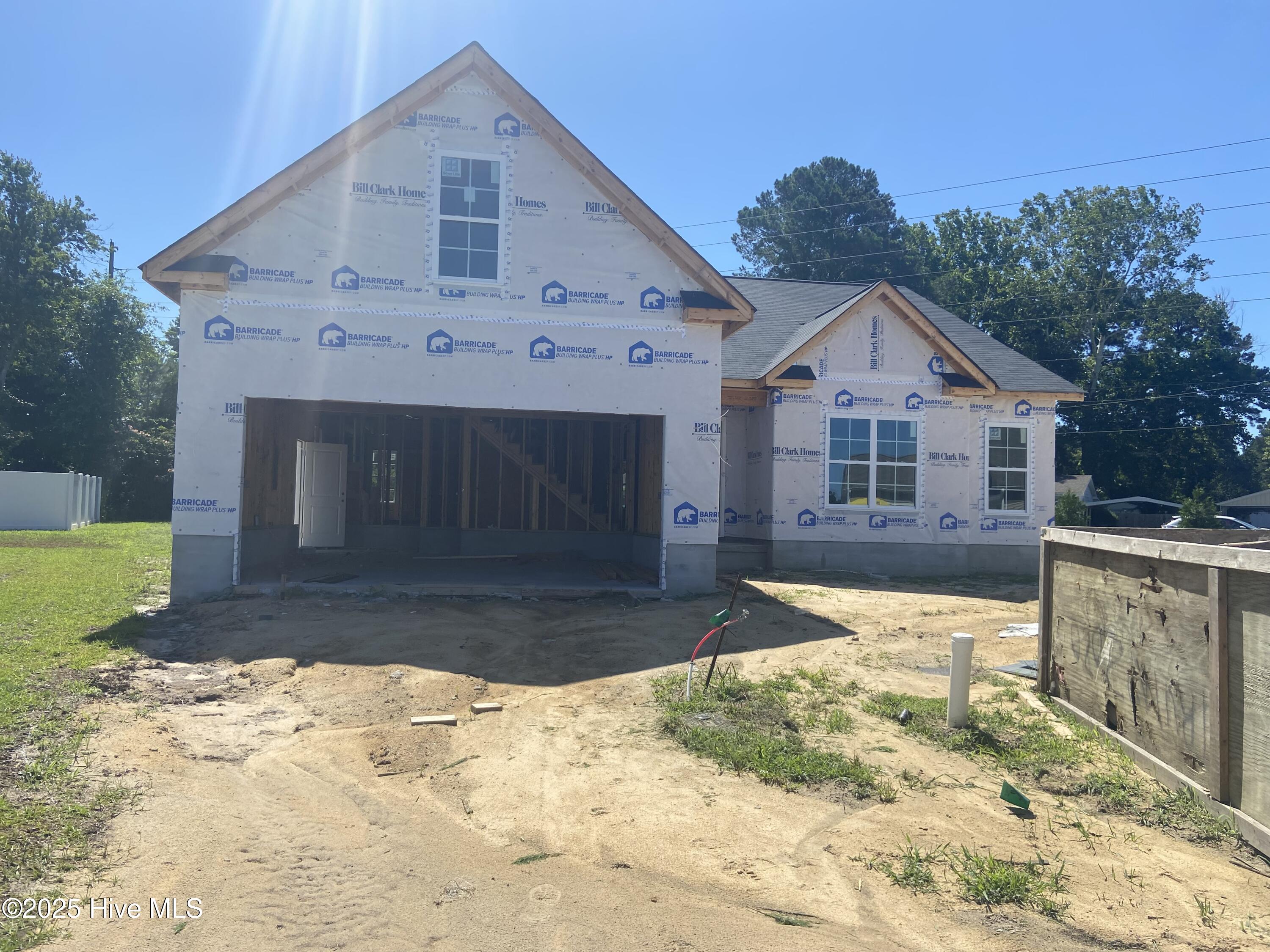701 Oleander Drive Property Photo 1