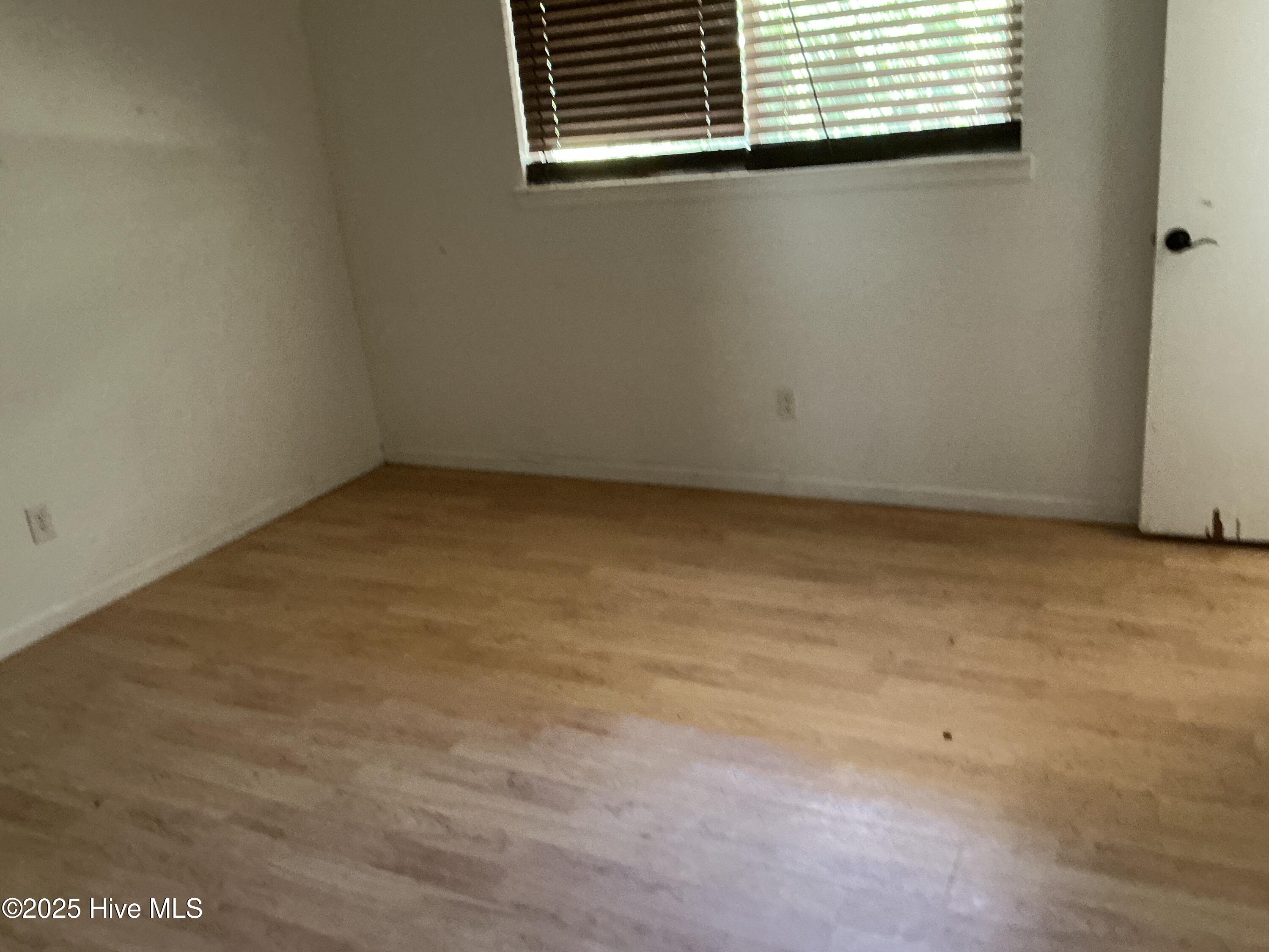 102 Tanglewood Drive Property Photo 9