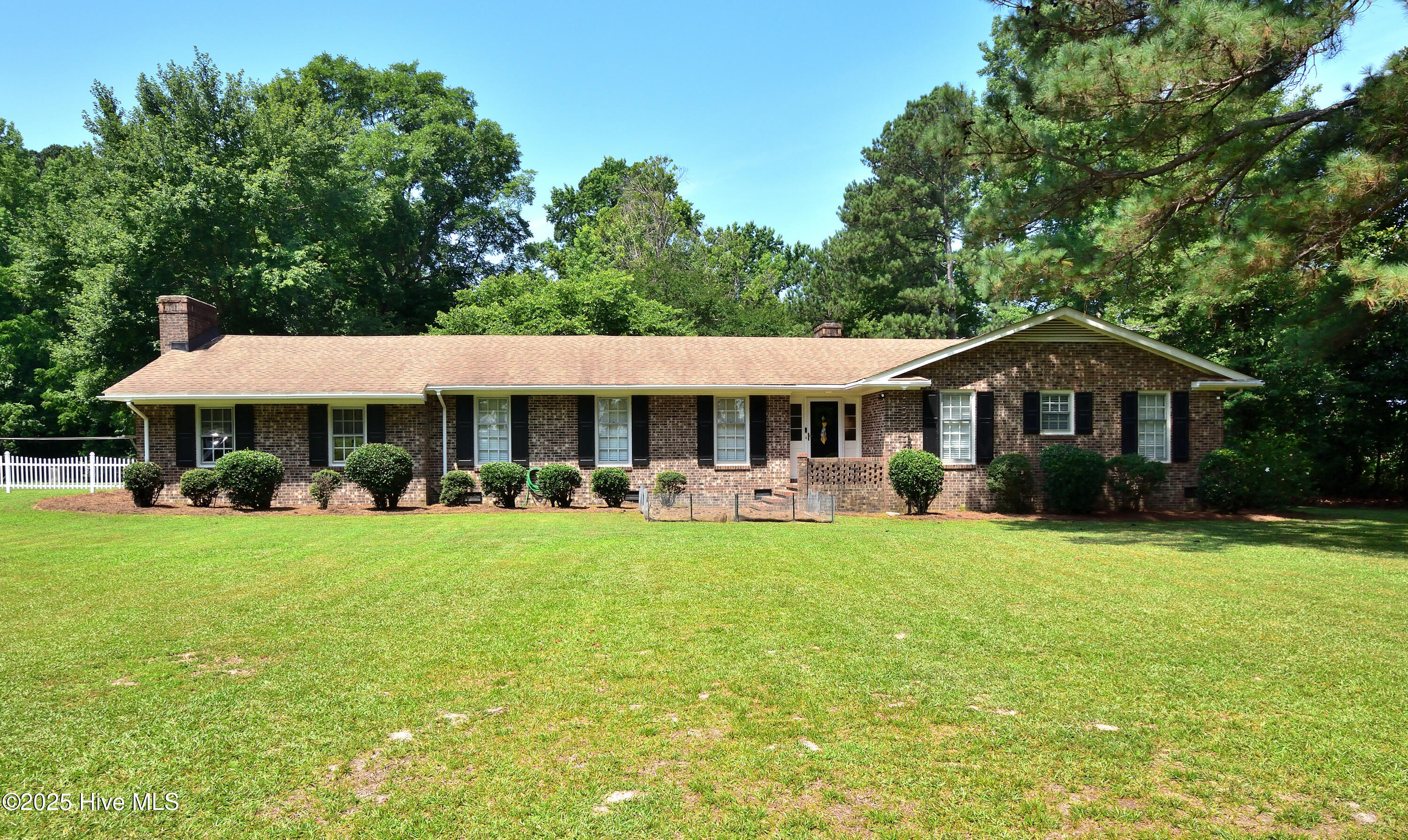 25978 Hwy 48 Property Photo 1