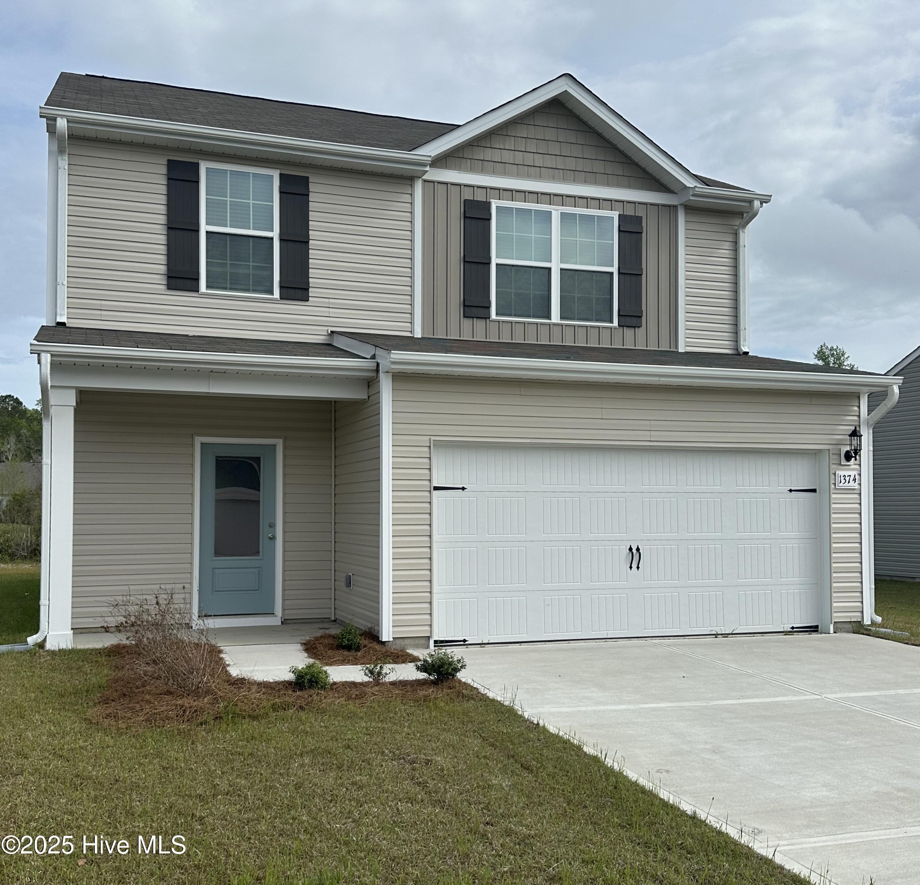 1374 Patti Lane