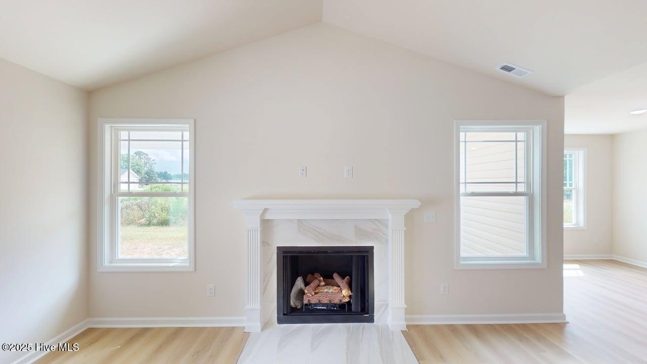 109 Windemere Lane Property Photo 23