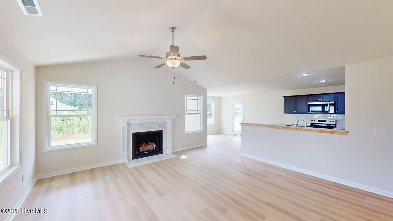 109 Windemere Lane Property Photo 24