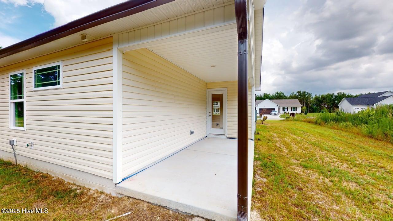 109 Windemere Lane Property Photo 27