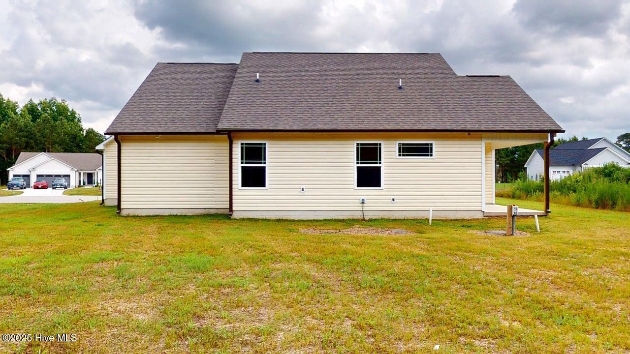 109 Windemere Lane Property Photo 28
