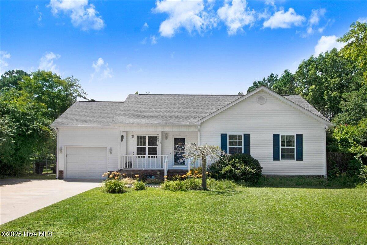 113 Nicole Circle Property Photo 1