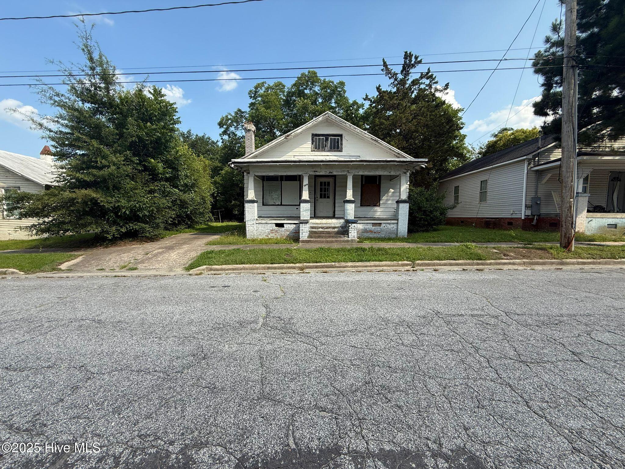 1519 Broad Street Property Photo 1