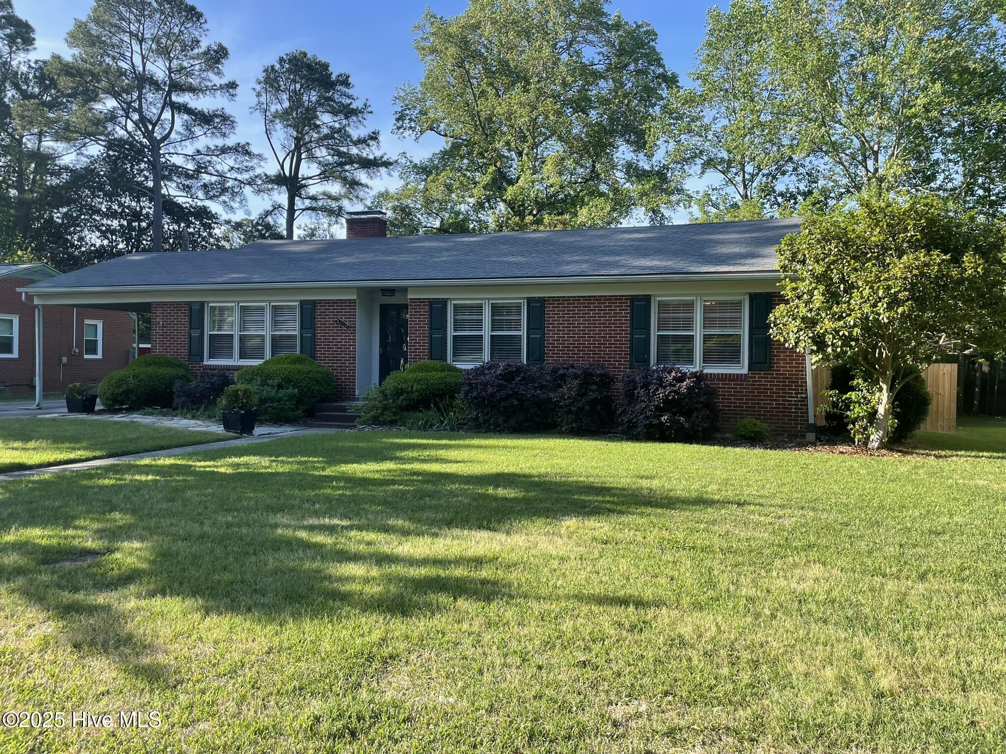 2417 Slay Drive Property Photo 1