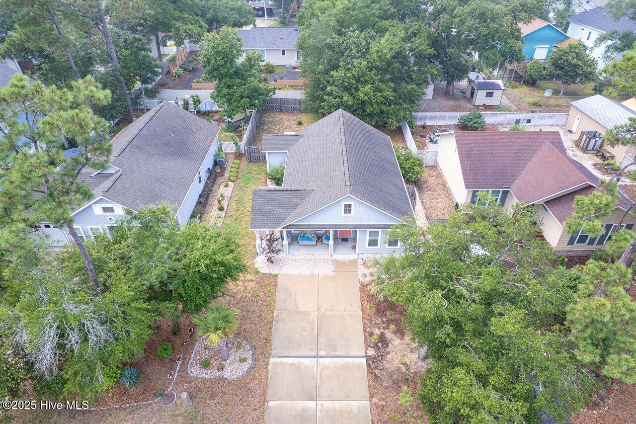 227 Ne 38th Street Property Photo 32