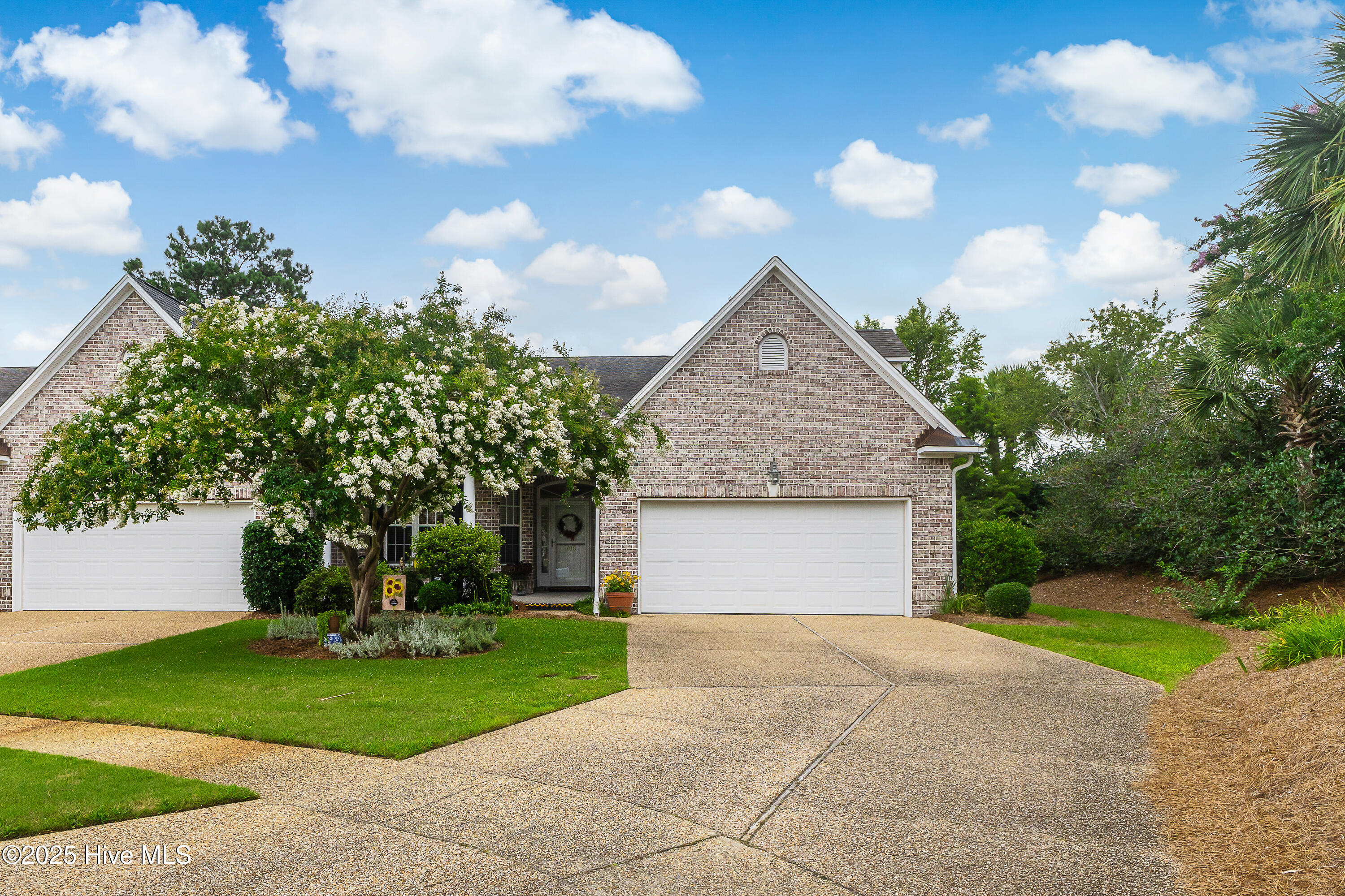 1018 Townes Court Property Photo 1
