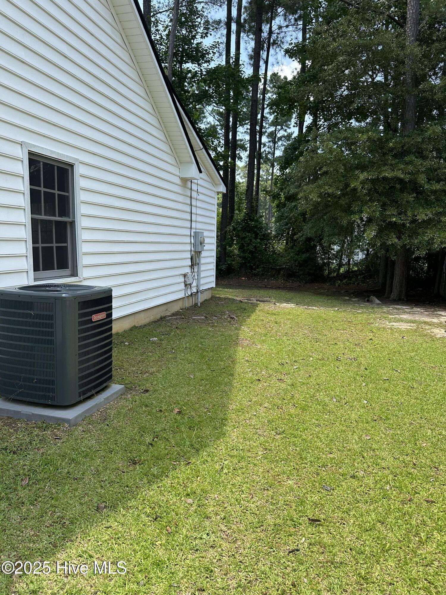 2116 Tanglewood Road Property Photo 24