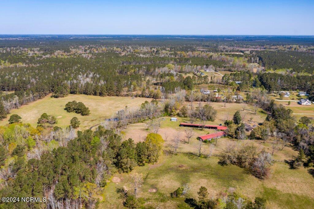 884 Cheshire Road Property Photo 2