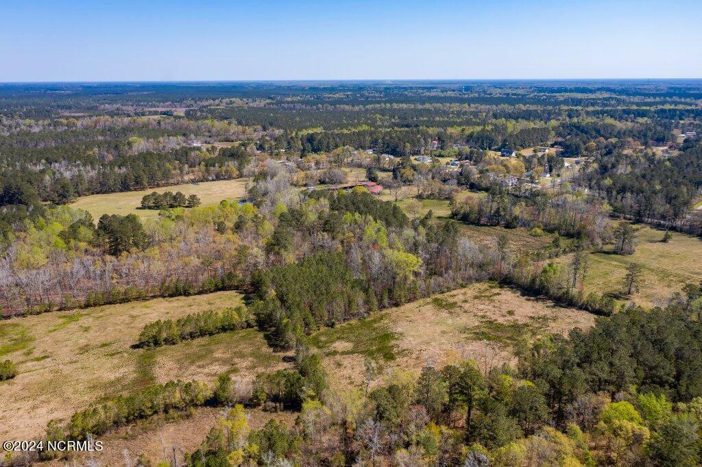 884 Cheshire Road Property Photo 4