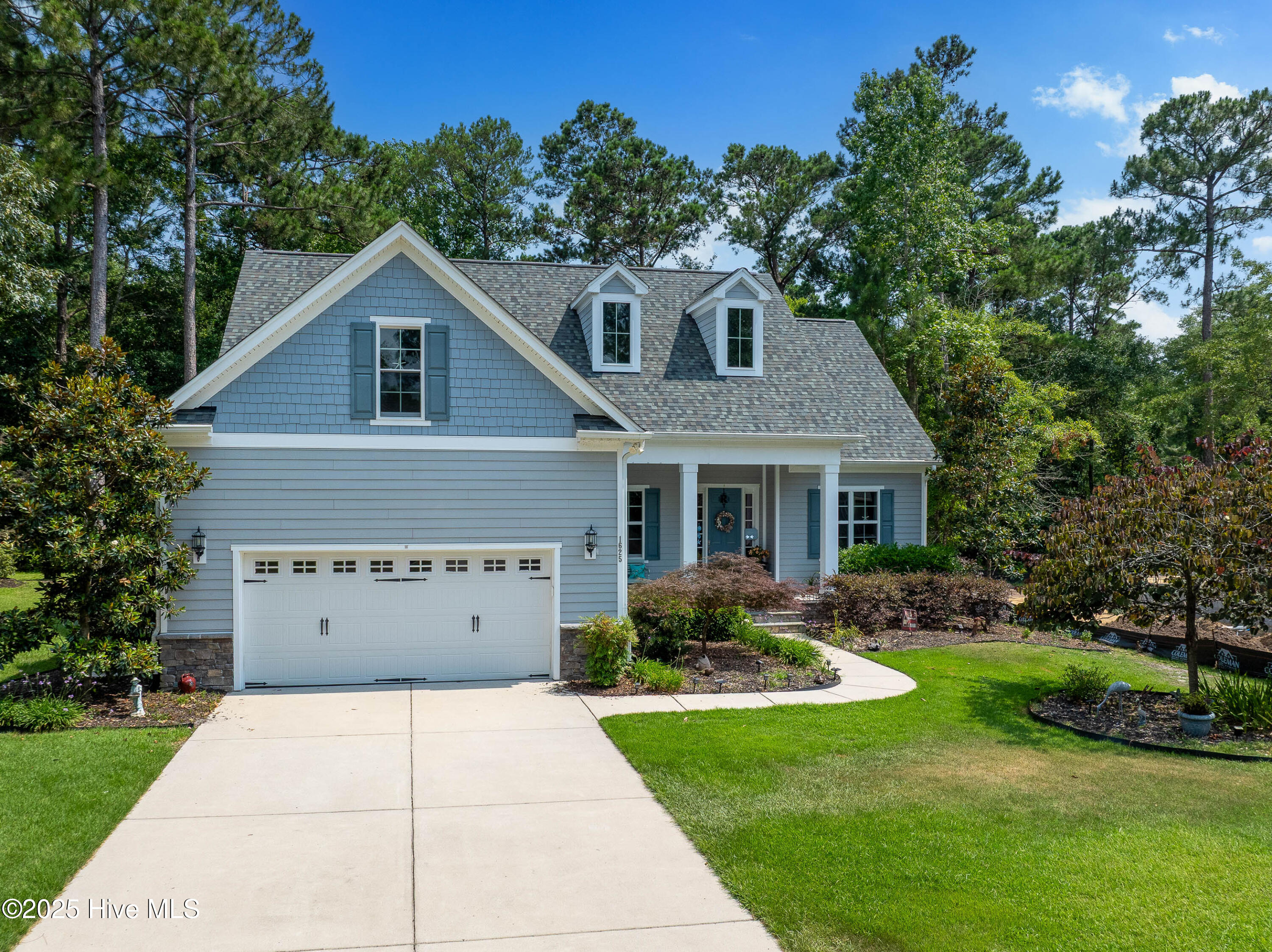 1625 Silverwood Court Property Photo 1