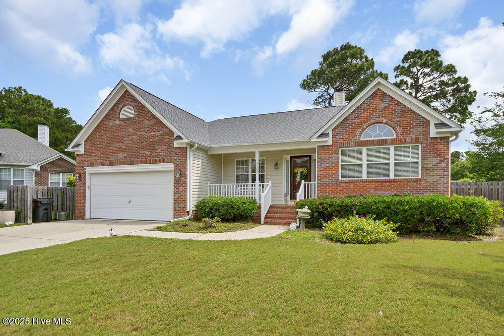5501 N Arnlea Court