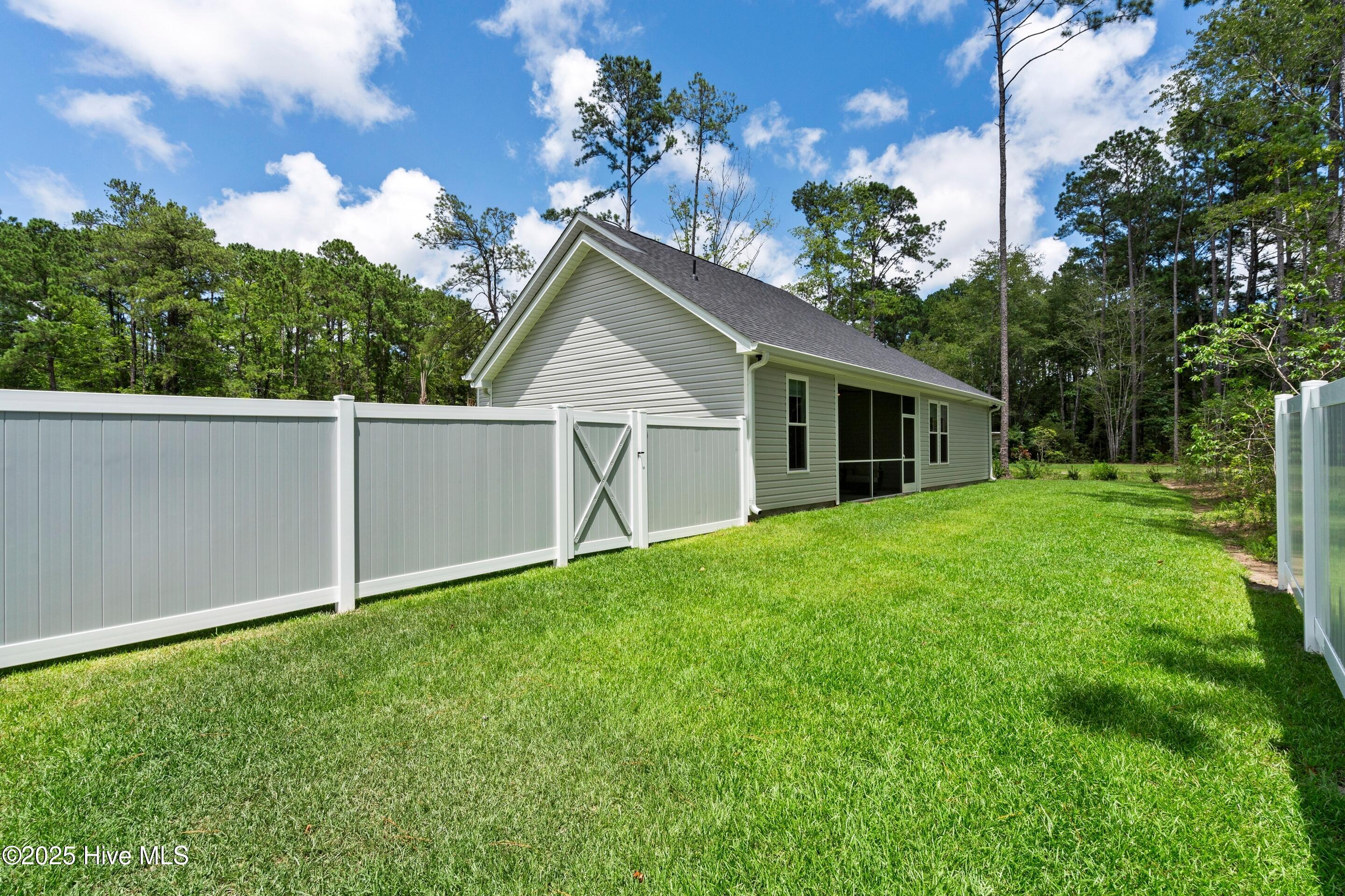 442 Sandlewood Drive Property Photo 29