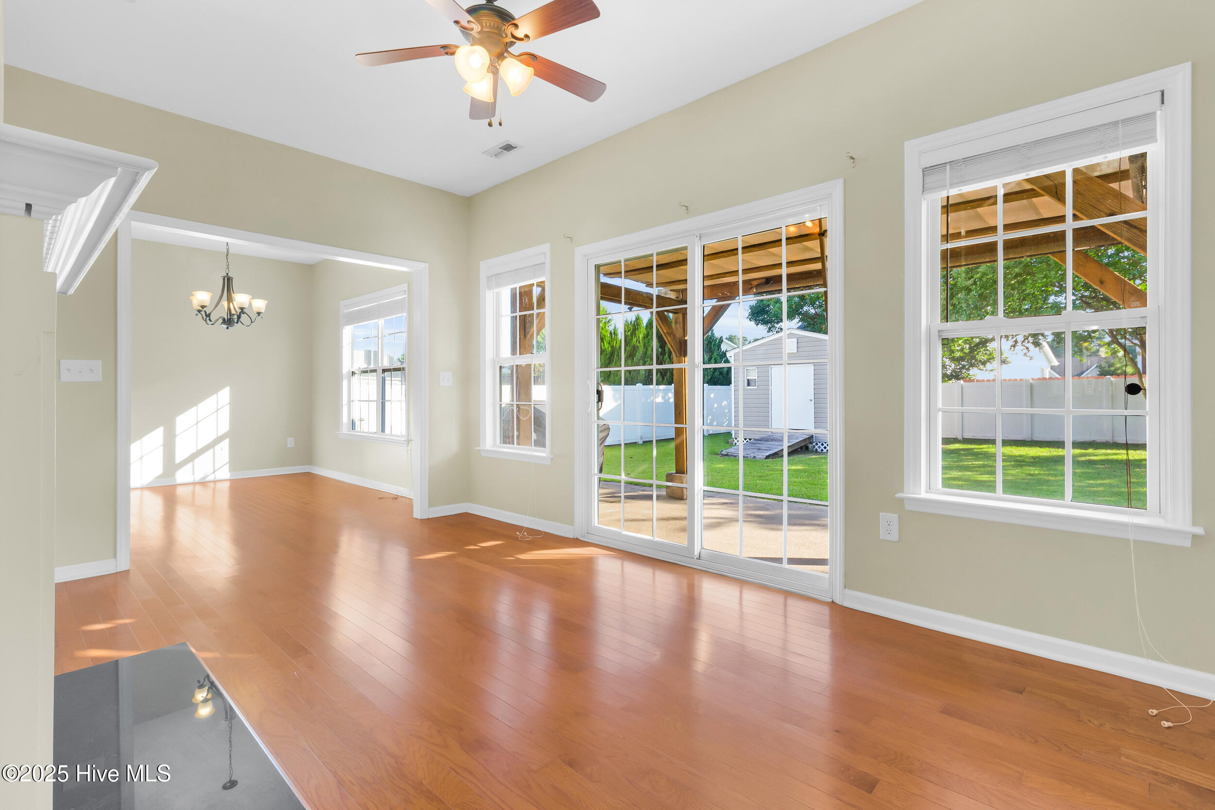 116 Palisades Way Property Photo 6