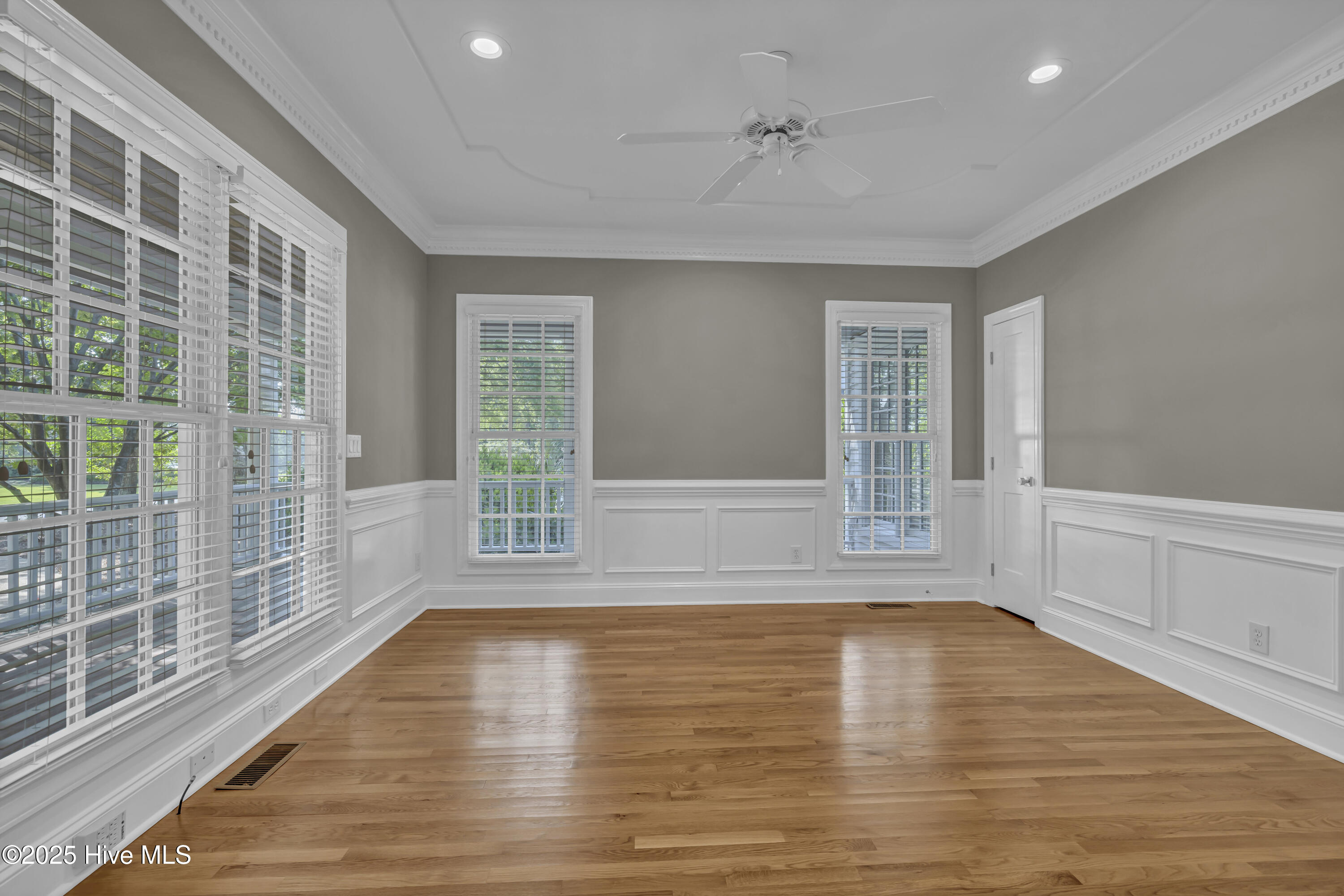 844 Arboretum Drive Property Photo 17