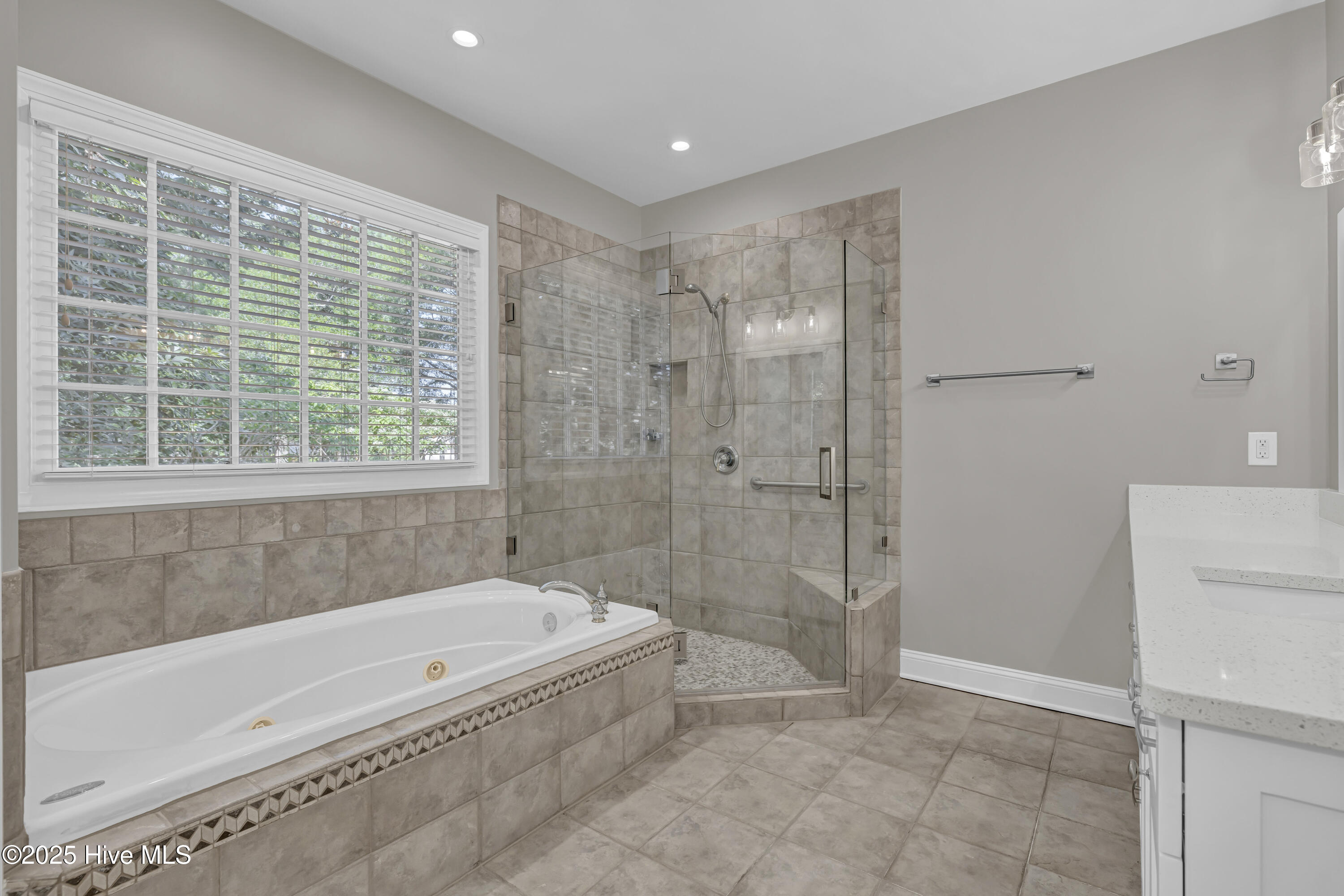 844 Arboretum Drive Property Photo 29