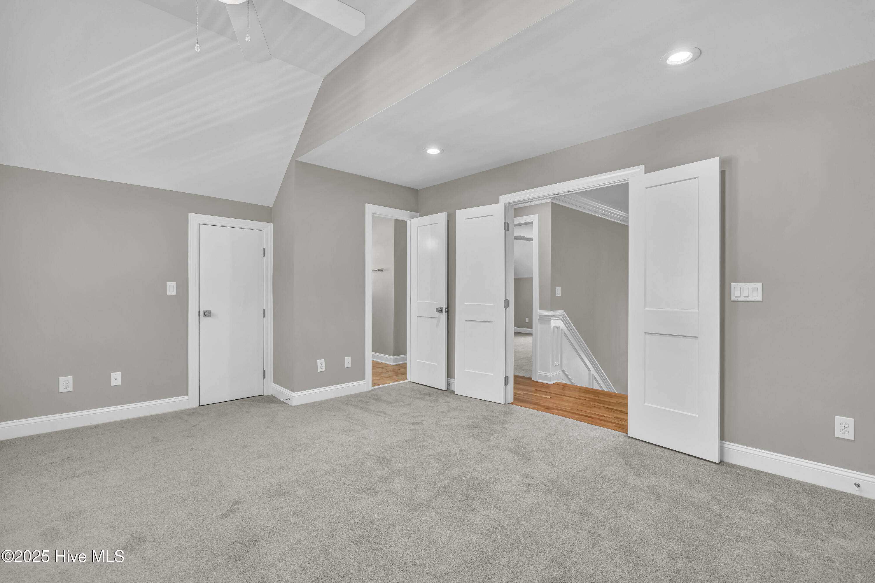 844 Arboretum Drive Property Photo 34