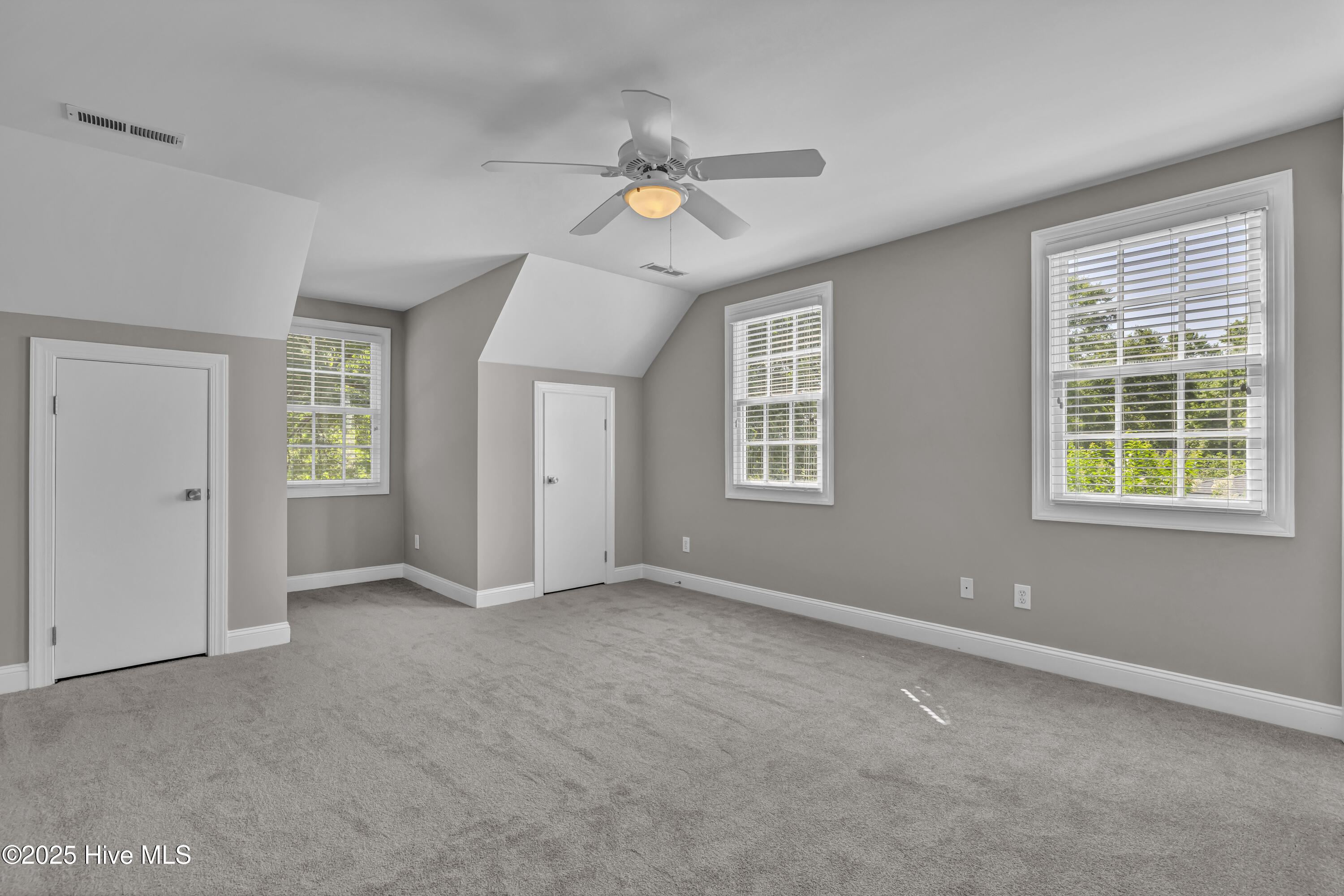 844 Arboretum Drive Property Photo 38