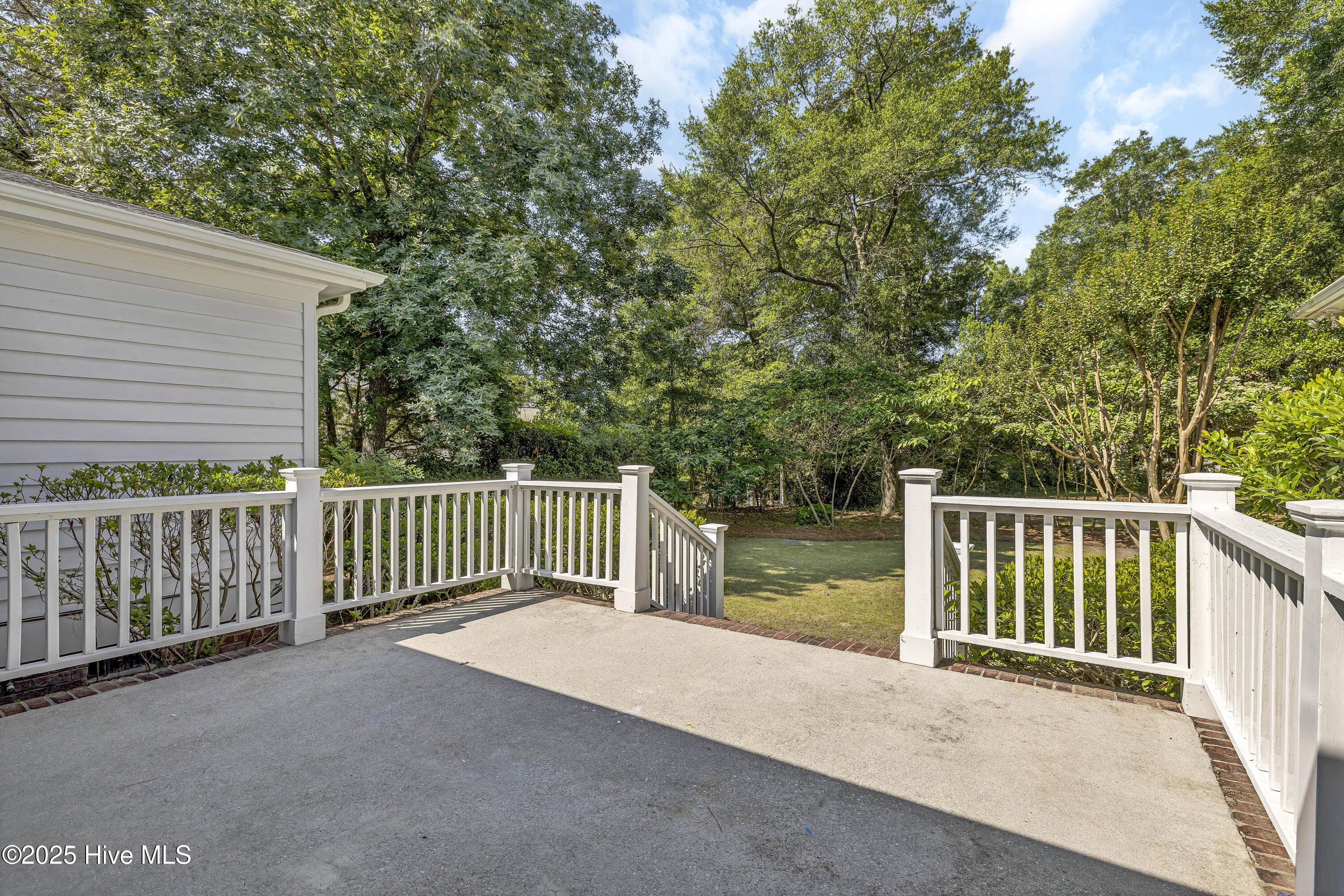 844 Arboretum Drive Property Photo 42