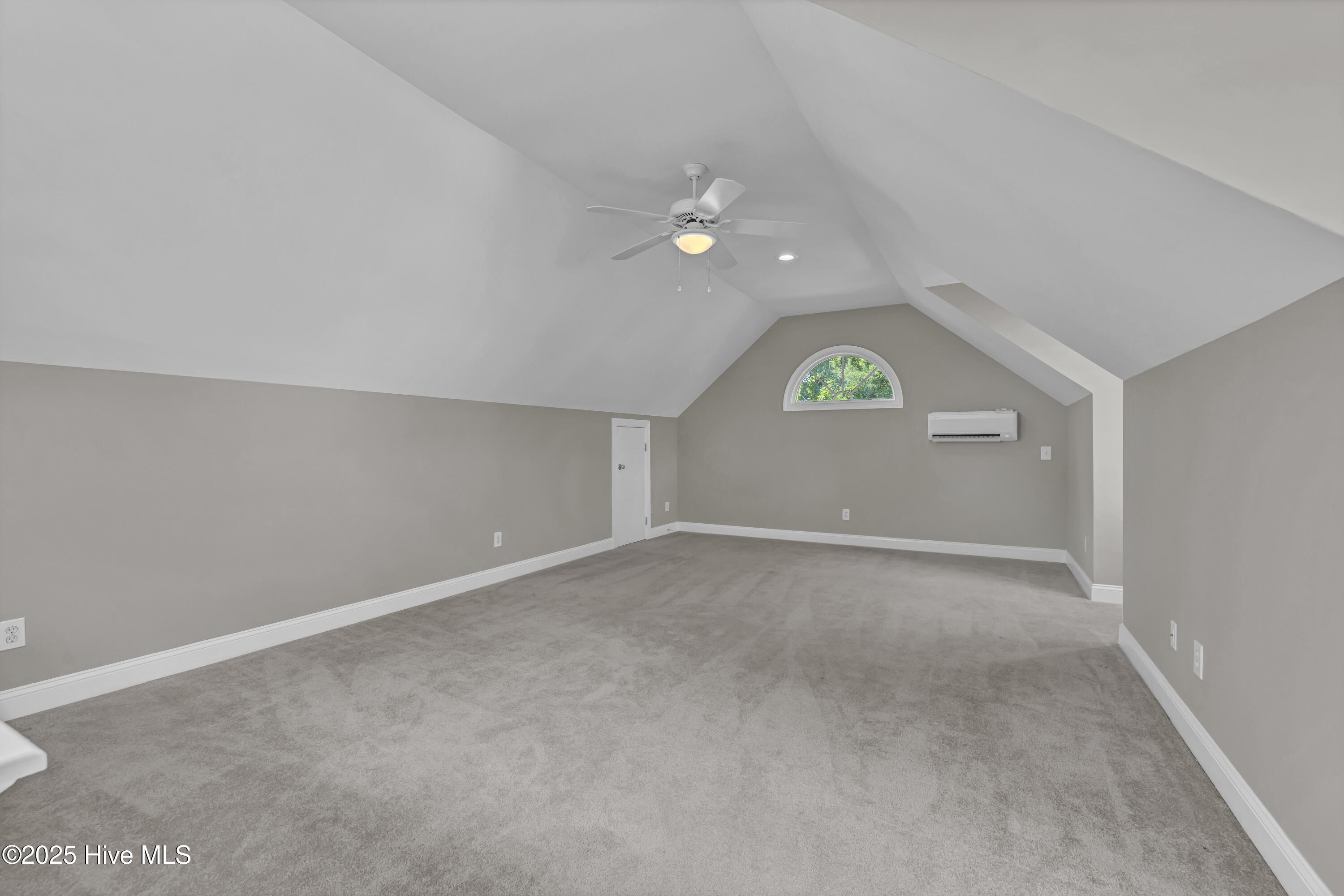 844 Arboretum Drive Property Photo 44
