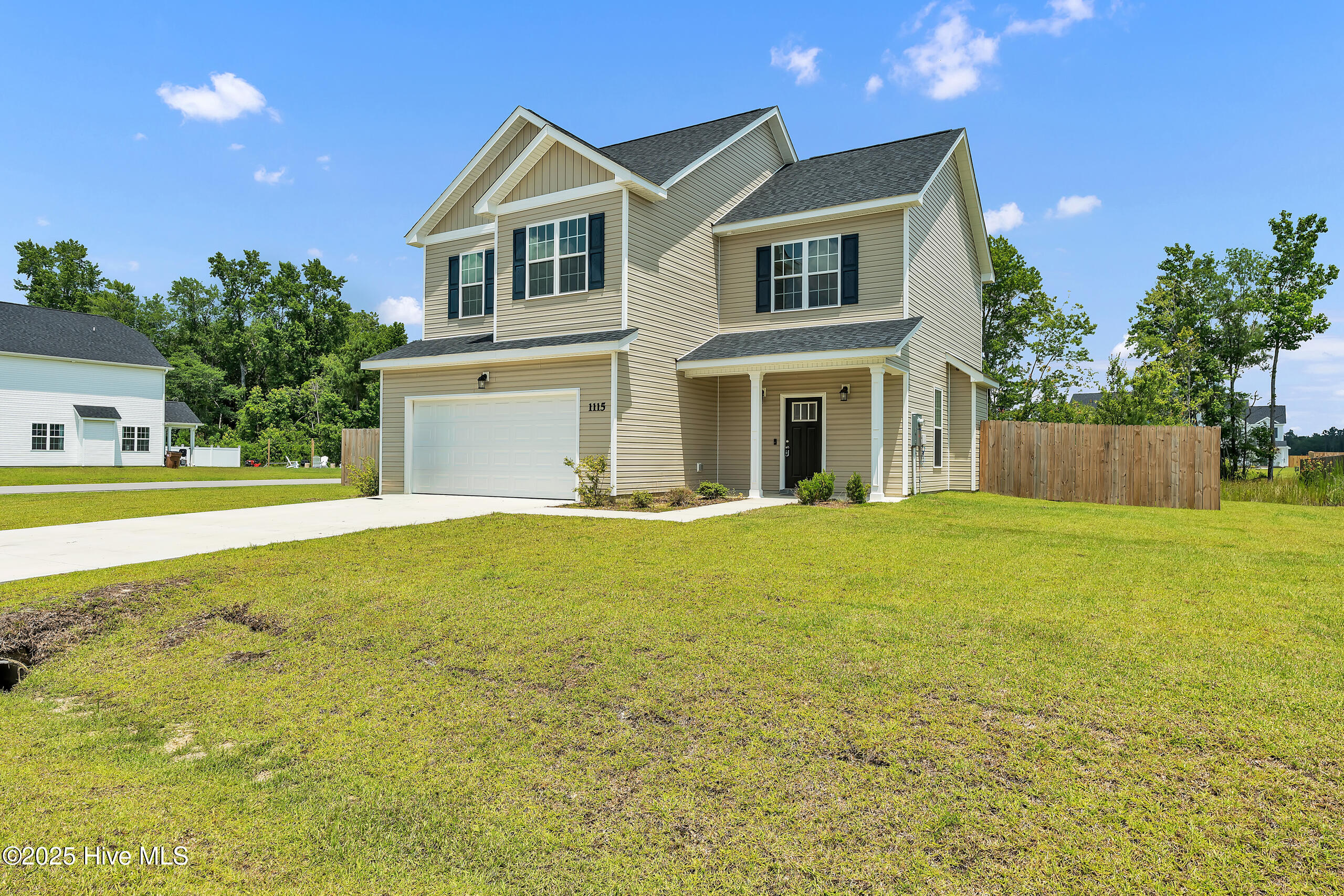 1115 Carteret Manor Drive Property Photo 1
