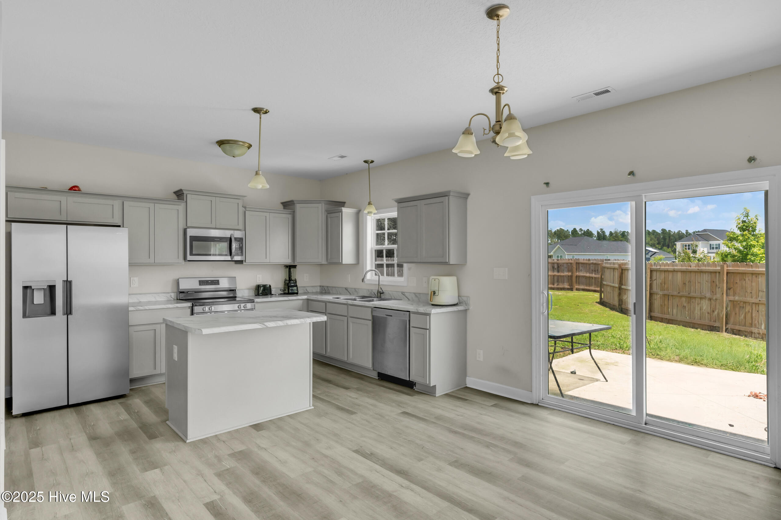 1115 Carteret Manor Drive Property Photo 14