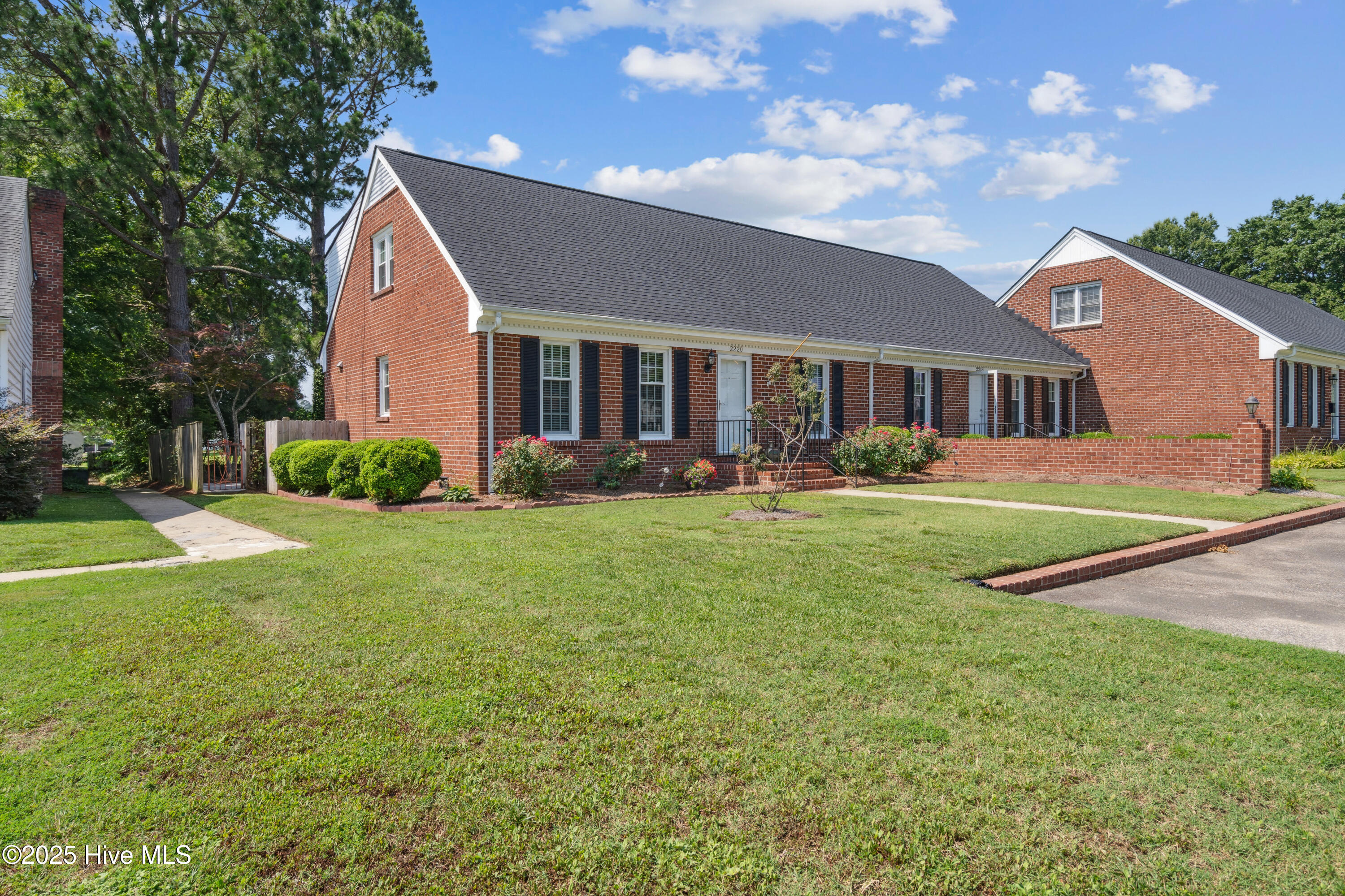 2220 Nash Place Property Photo 1