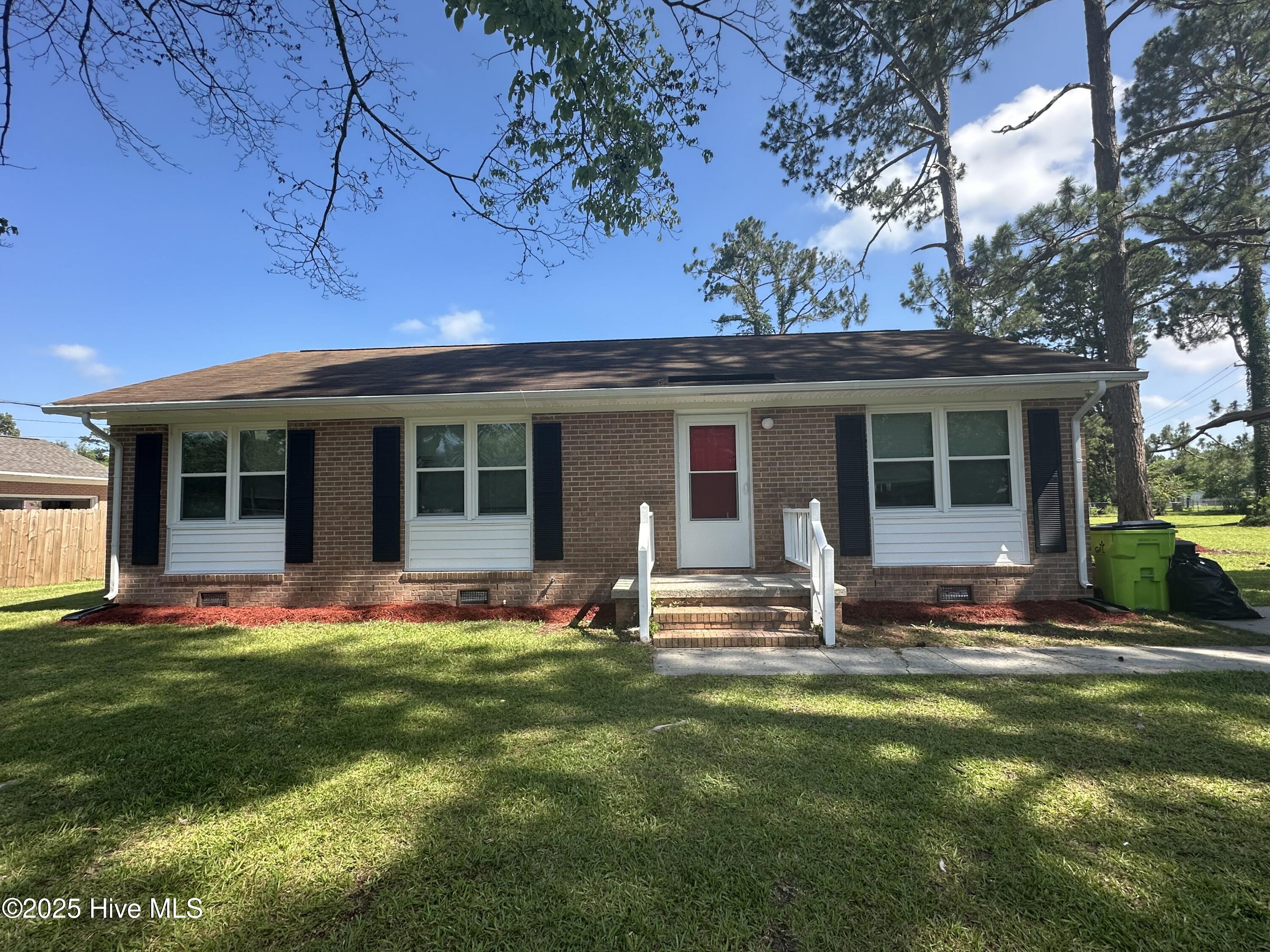306 Ketner Boulevard Property Photo 1